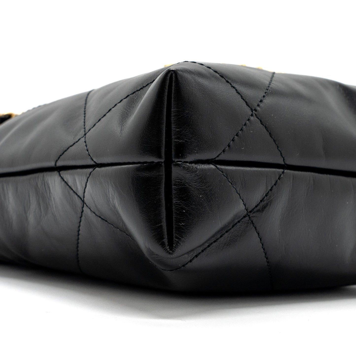 Chanel mini 22 bag shiny calfskin black GHW (microchip)