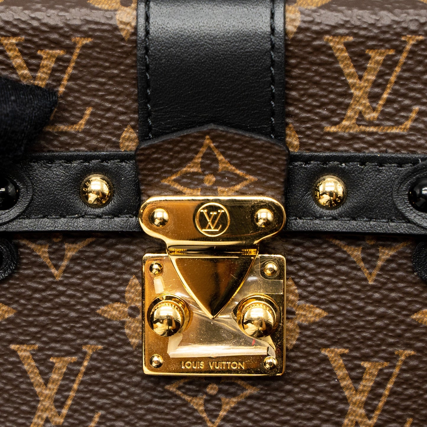 Louis Vuitton Petite Malle Necklace/Mini Chain Bag Monogram Canvas GHW