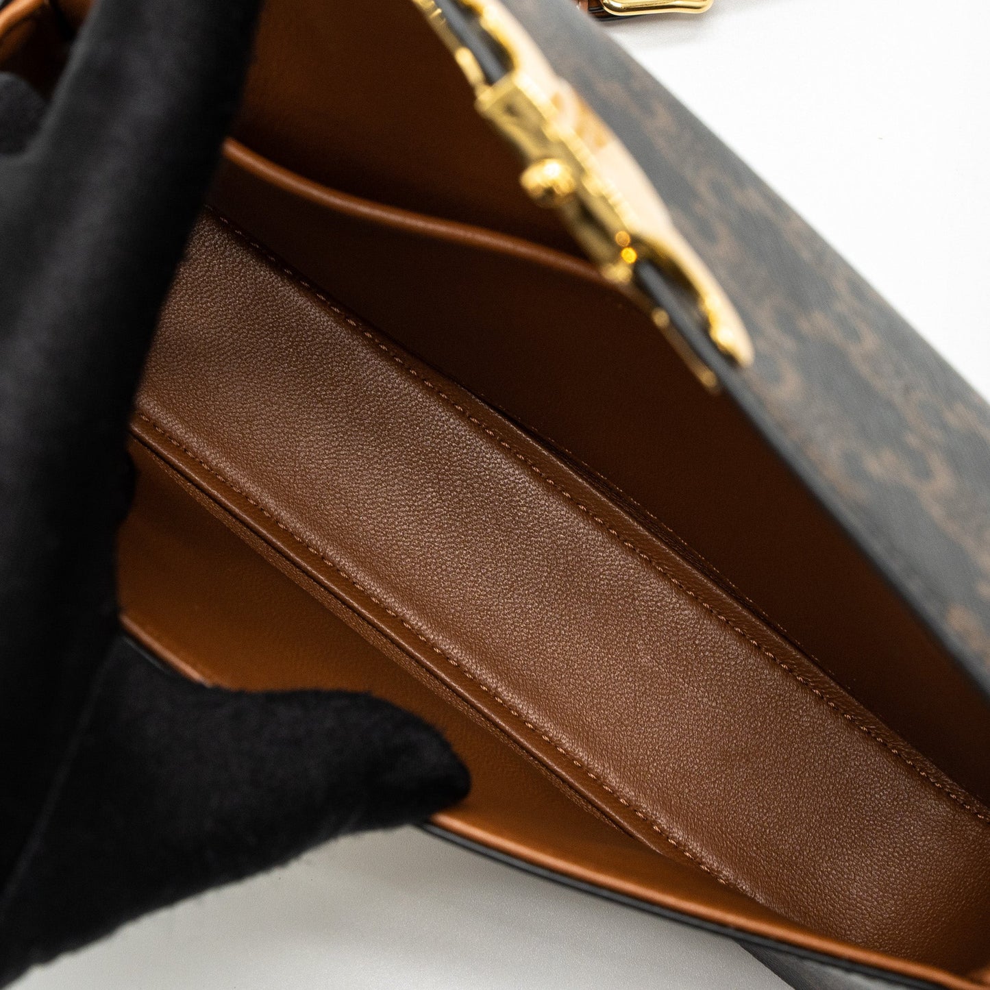 Celine Triomphe Shoudler Bag Triomphe Canvas/Calfskin Tan GHW