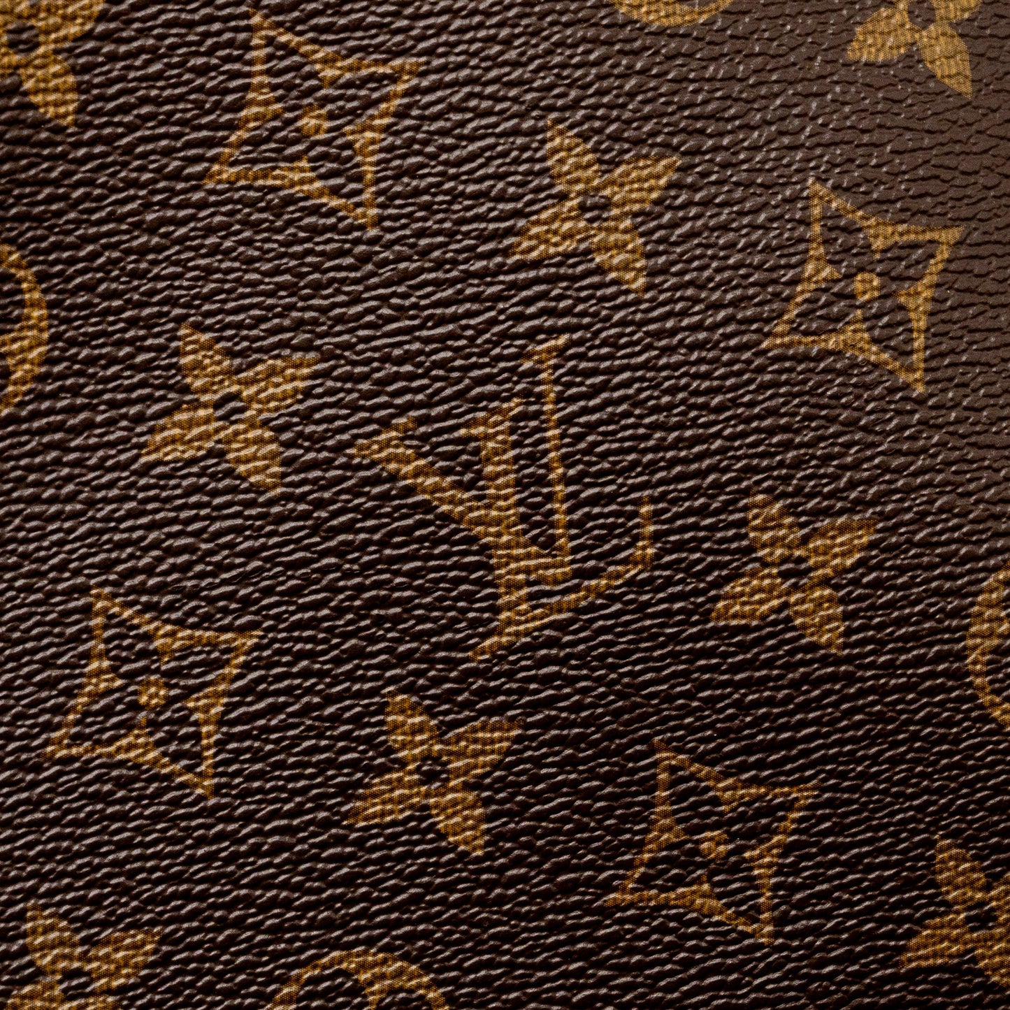 Louis Vuitton Neverfull MM Monogram Canvas GHW