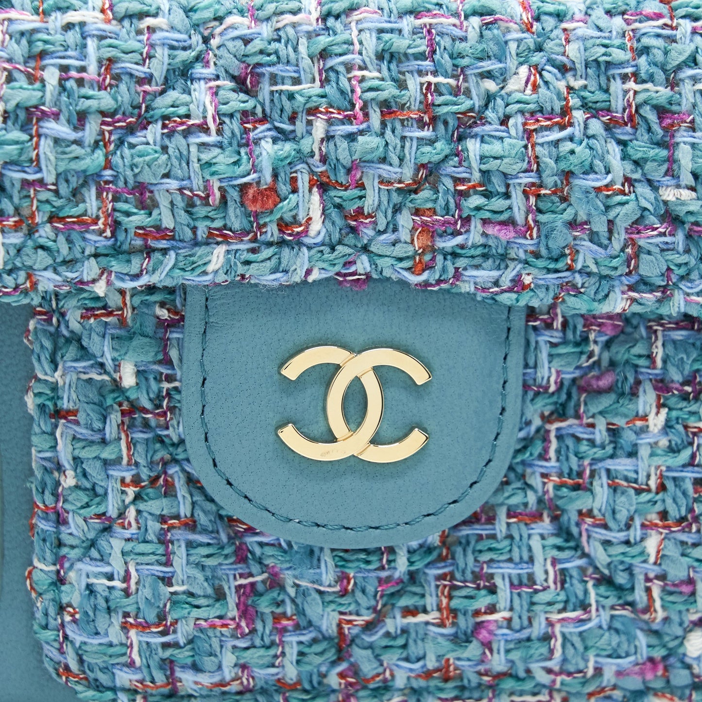 Chanel Pearl Crush phone case with Chain for iPhone 12 pro