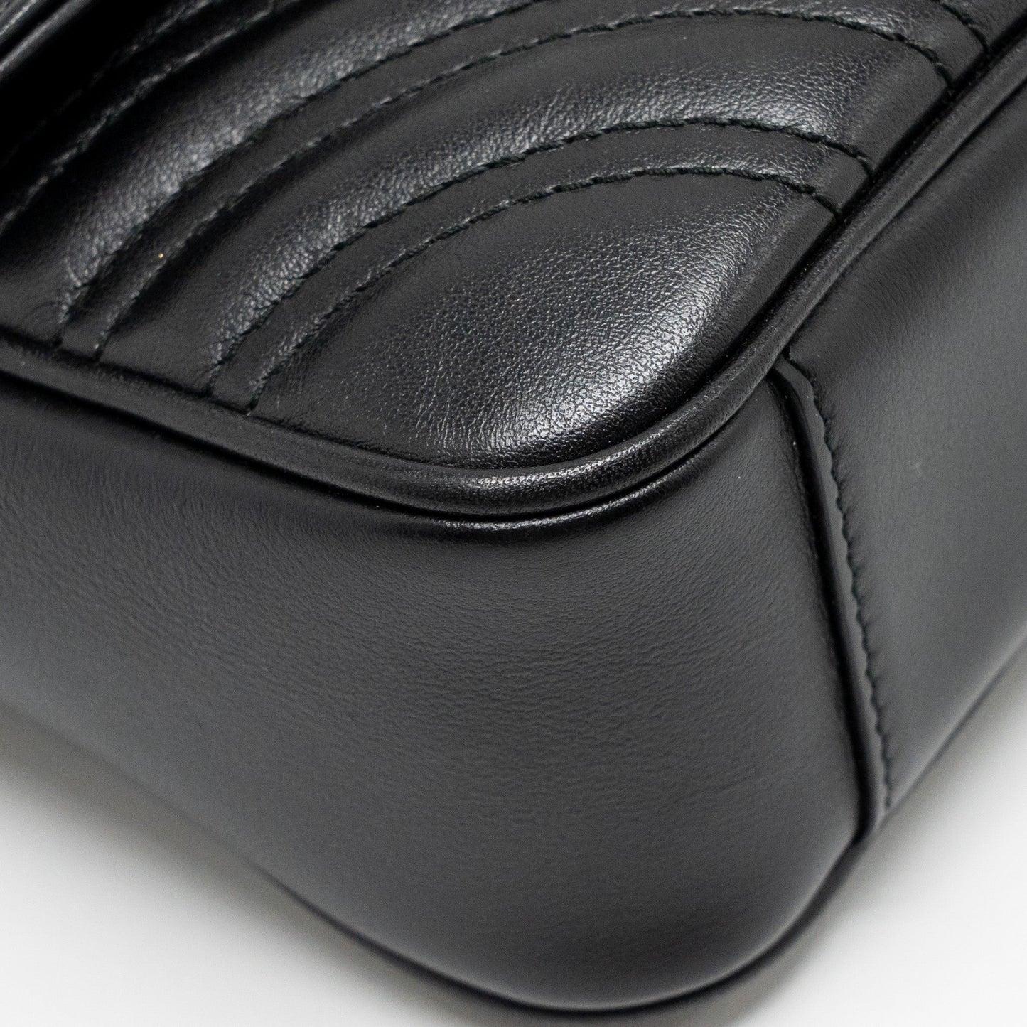 Gucci Small GG Marmont Shoulder Bag Calfskin Black GHW