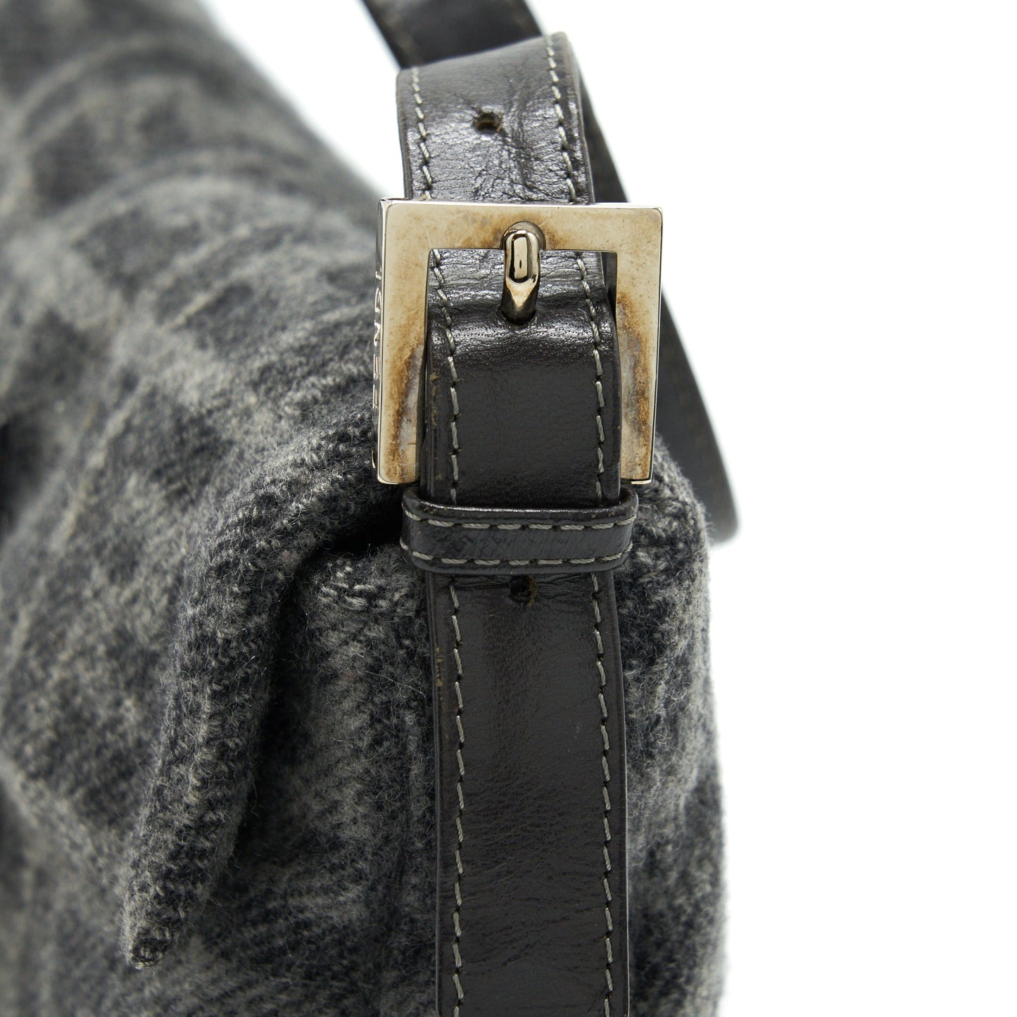 FENDI BAGUETTE IN SOFT TWEED GREY