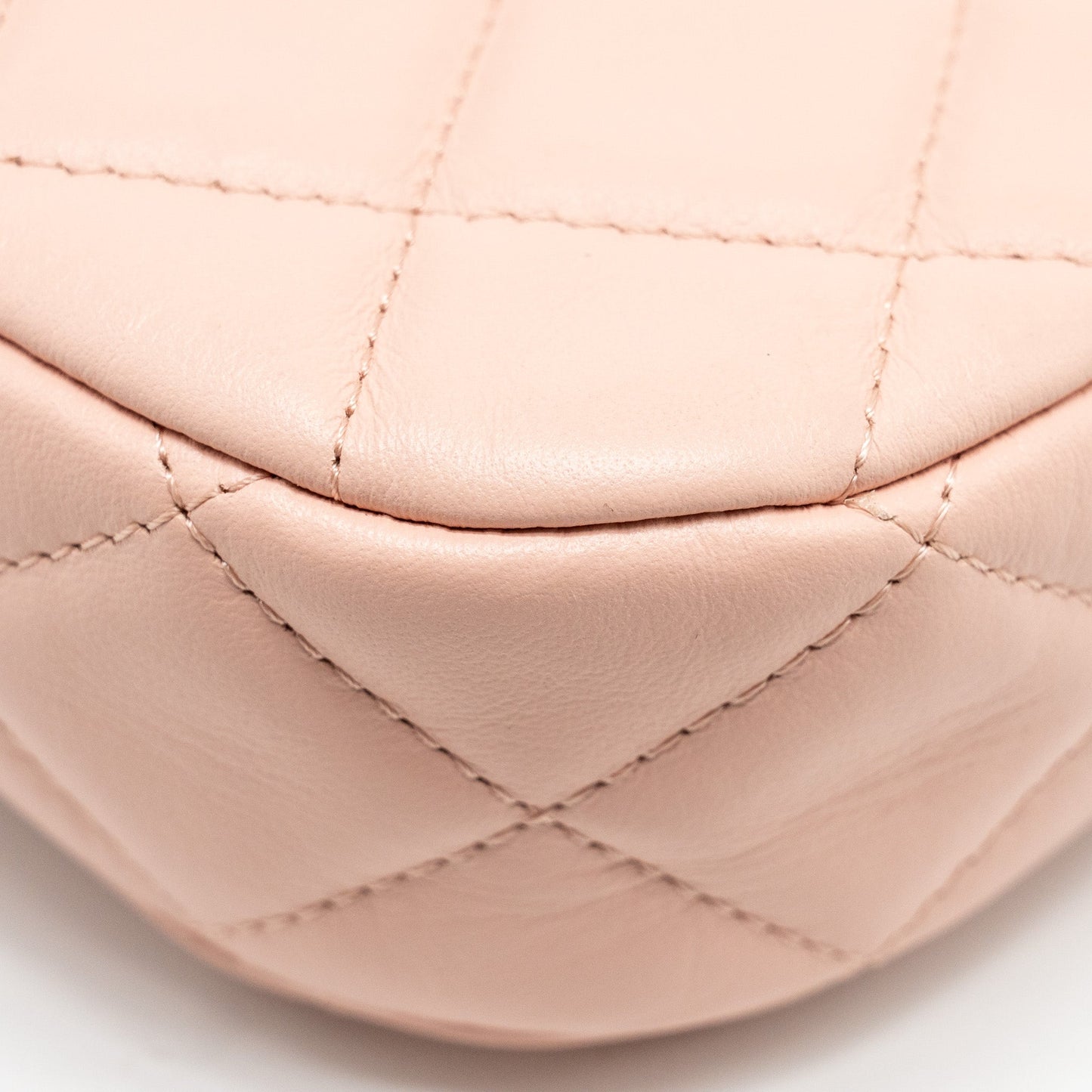 Chanel 23K Small Hobo Bag Calfskin Pink GHW (microchip)