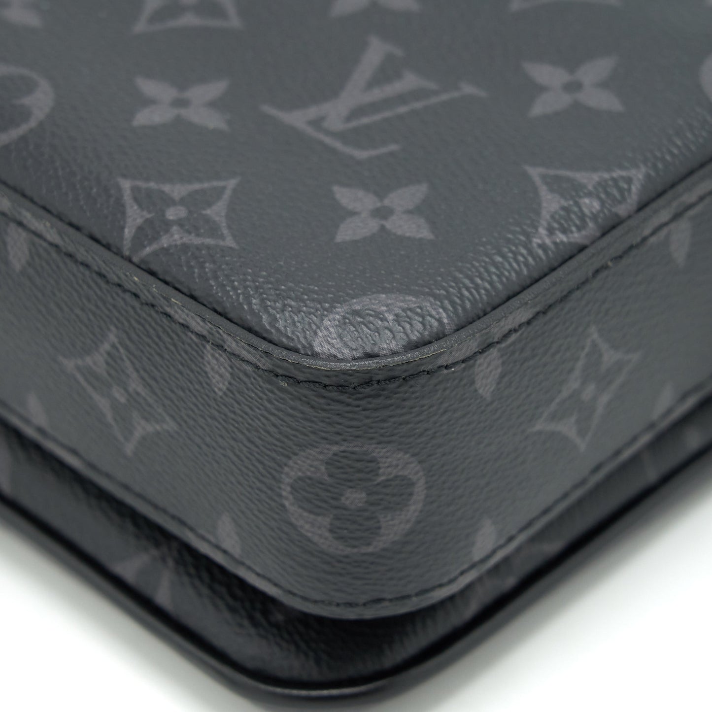Louis Vuitton Trio Messenger Monogram Eclipse Canvas SHW