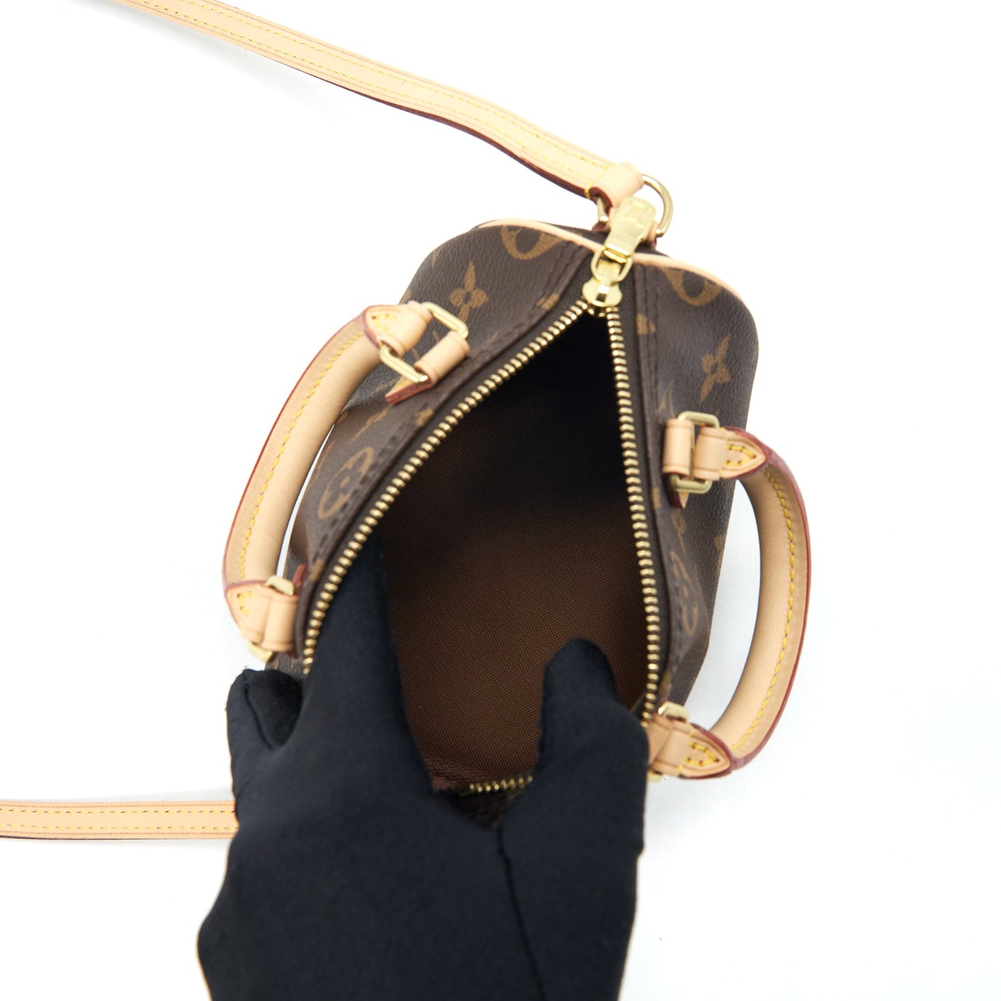 Louis Vuitton nano Speedy monogram