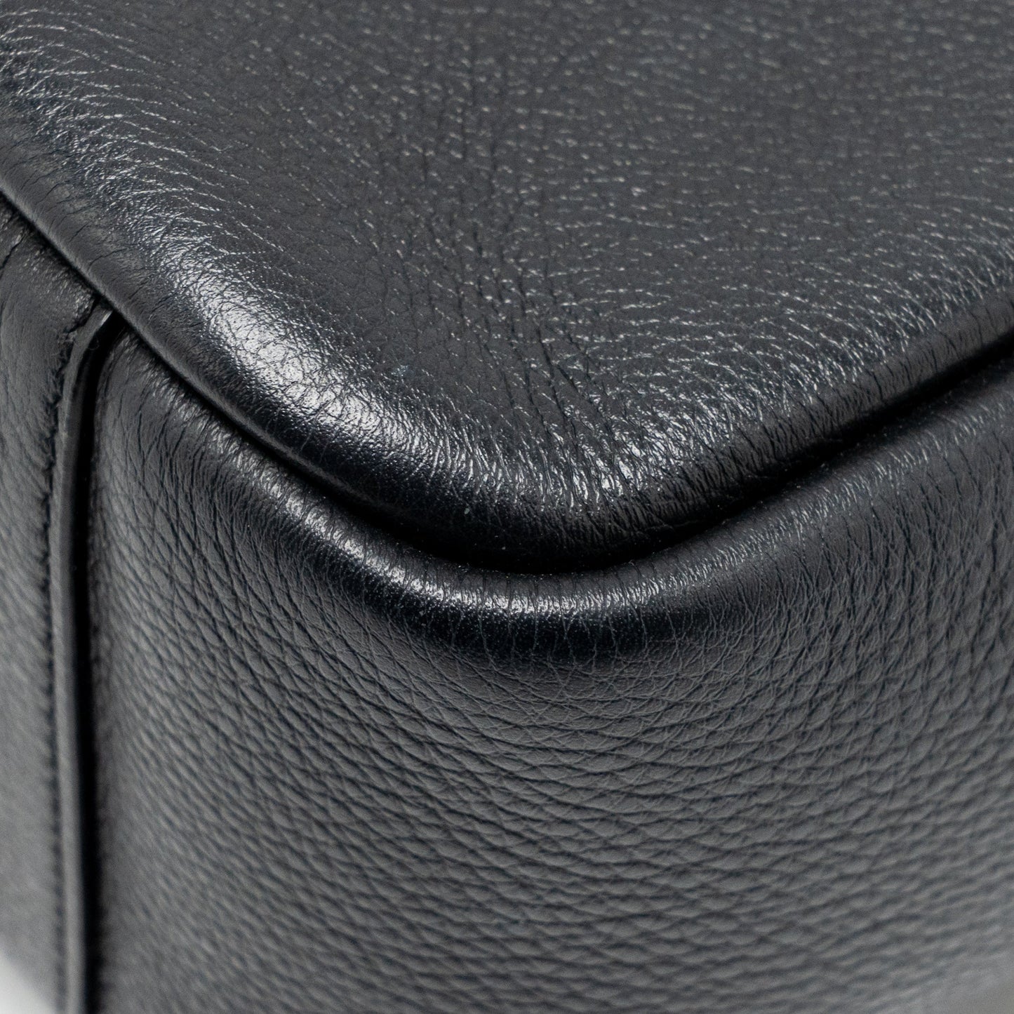 Saint Laurent Le 5 A 7 soft small bag calfskin black GHW