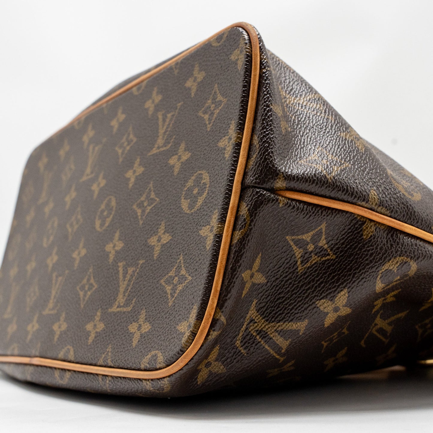 Louis Vuitton Palermo PM Monogram Canvas GHW