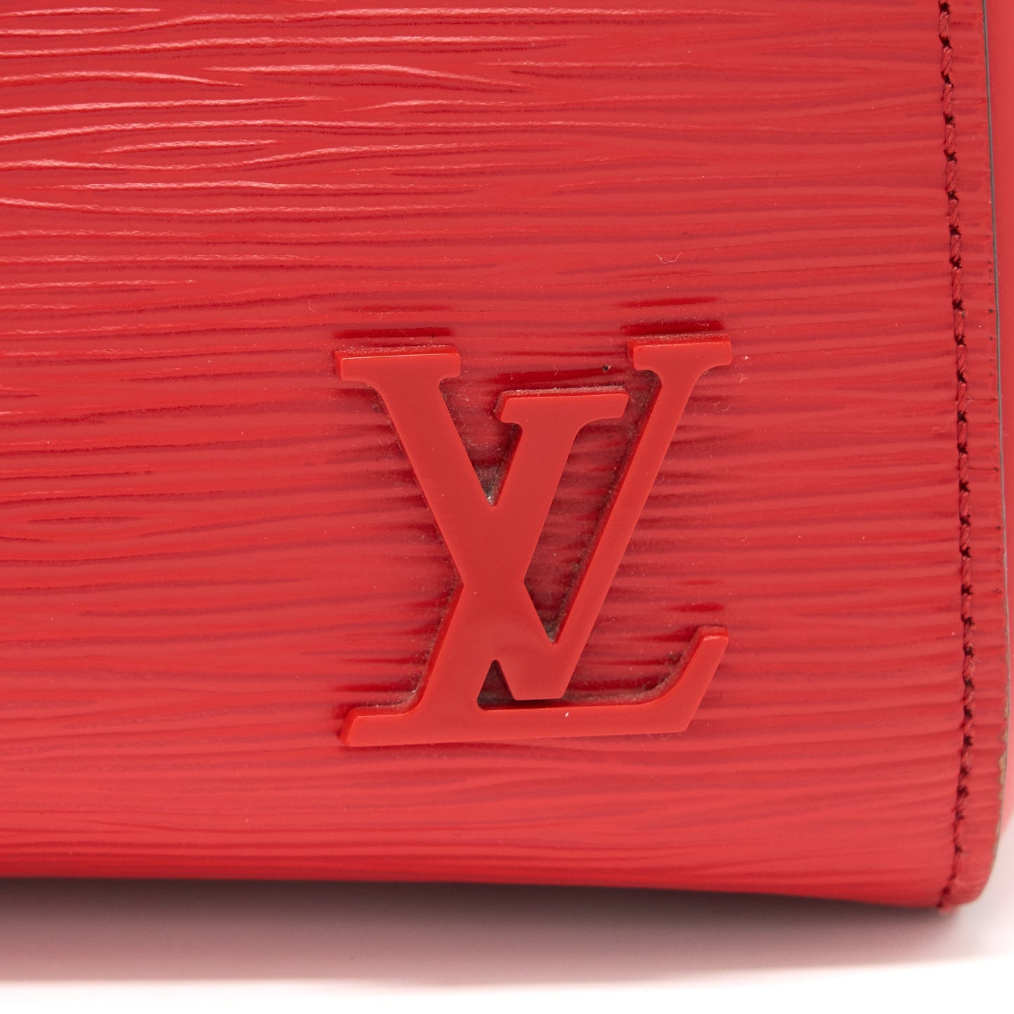 Louis Vuitton Cluny MM Epi Red SHW