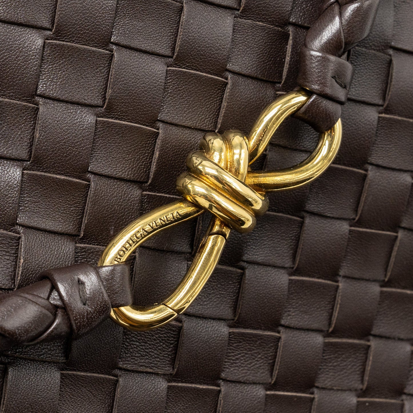 Bottega Veneta Medium Andiamo Bag Lambskin Fondant GHW