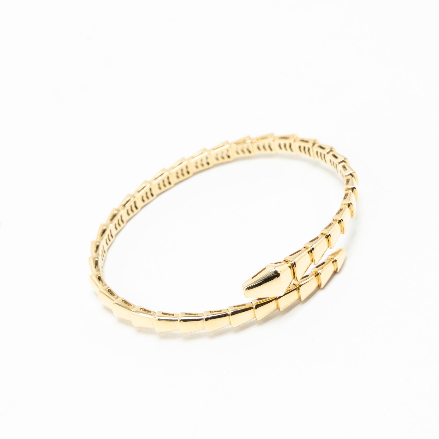 Bvlgari size M Serpenti Viper Barcelet yellow gold