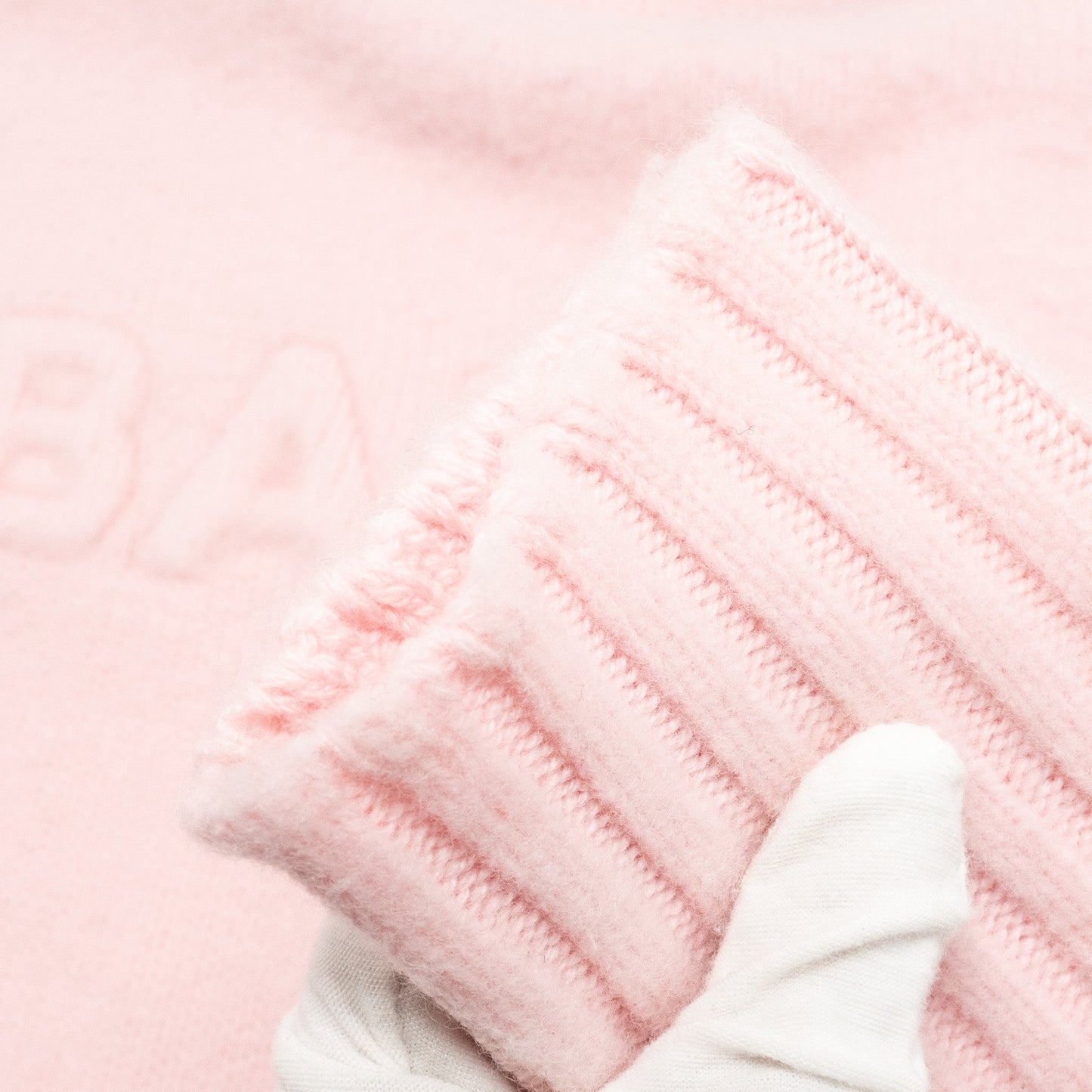 Balmain size 40 slash-neck long-sleeve jumper virgin wool / cashmere light pink