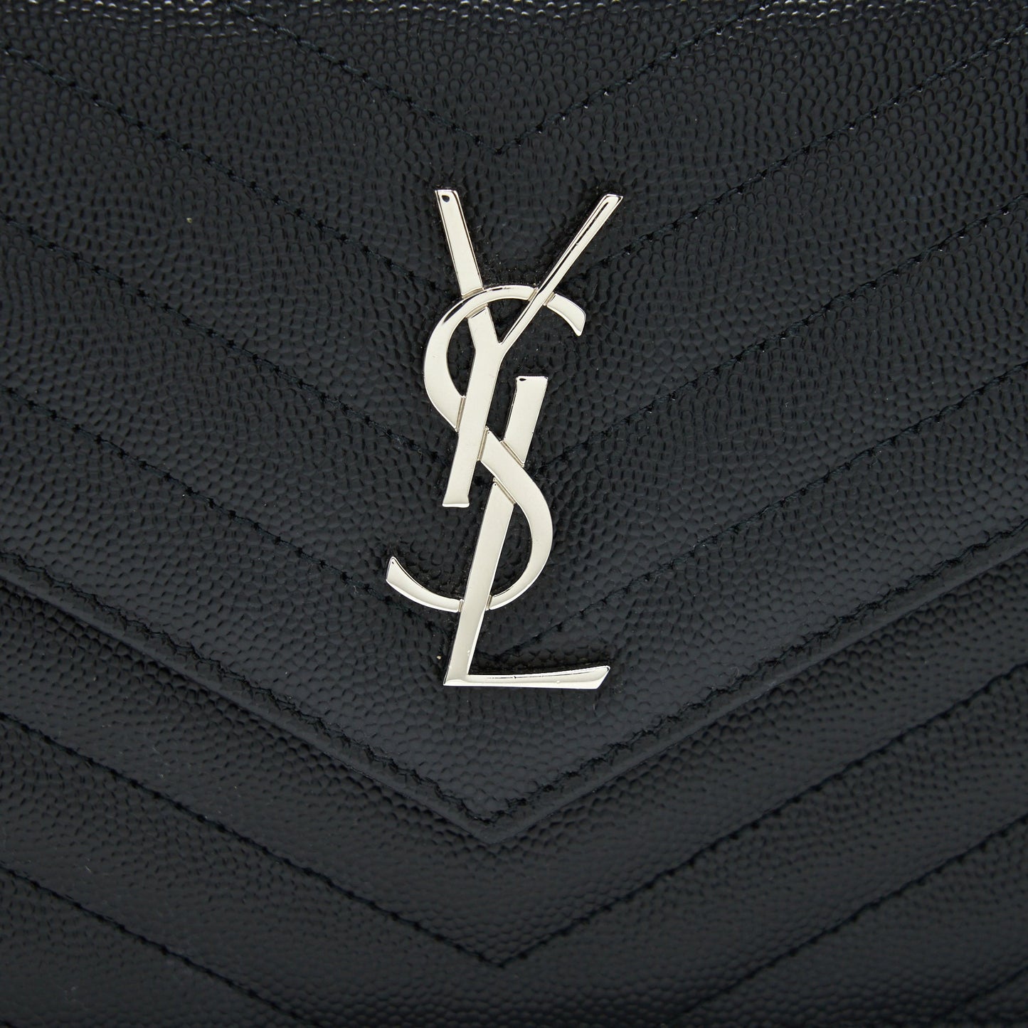Saint Laurent/YSL Cassandra Matelasse Envelope Chain Wallet Grained Calfskin Black SHW