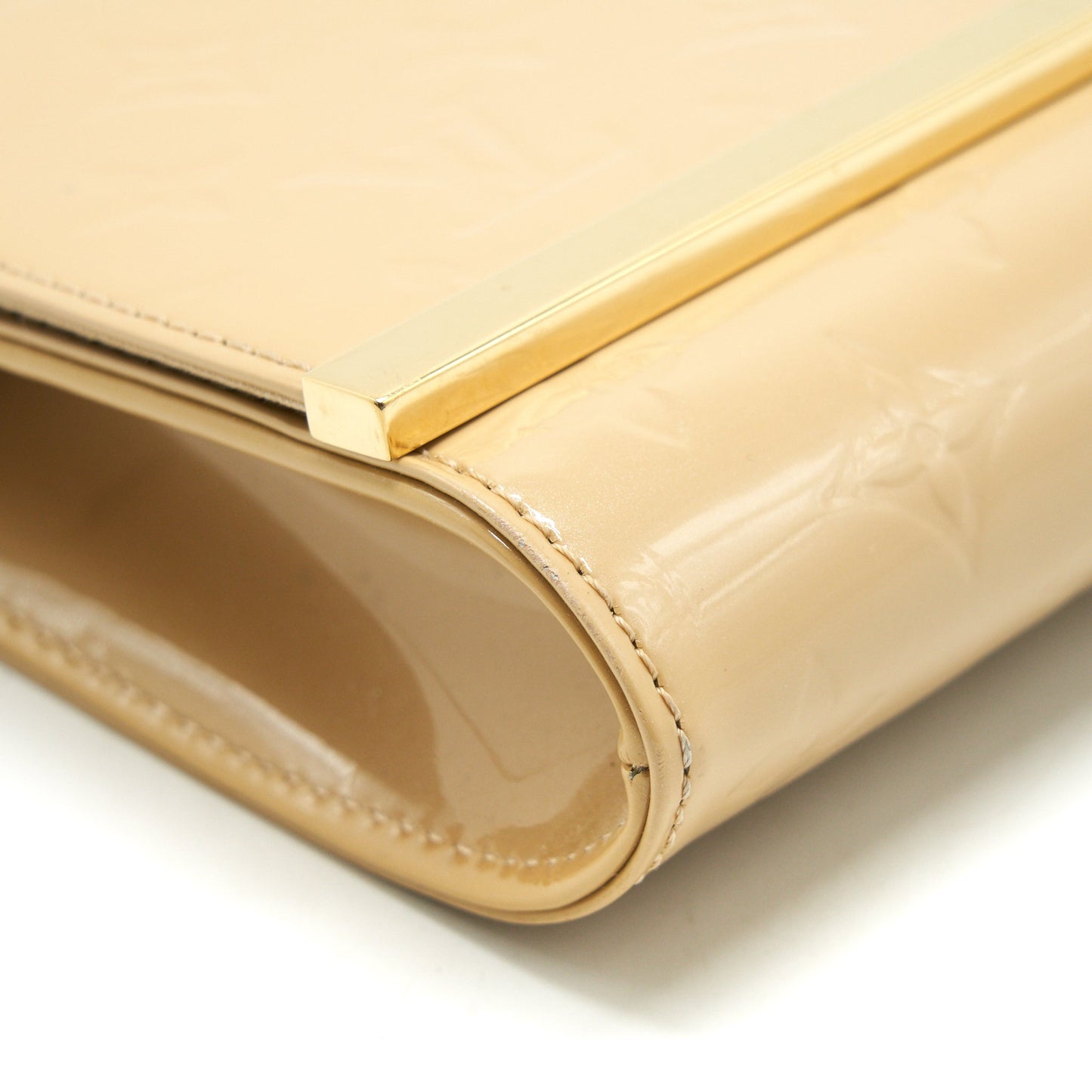 Louis Vuitton Vernis Ana Clutch Patent Leather Beige GHW