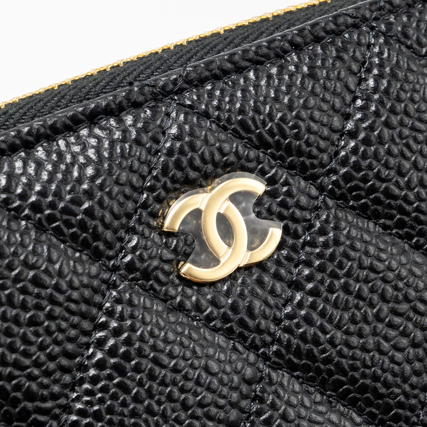 Chanel Zipper Card Holder Caviar Black GHW(Microchip)