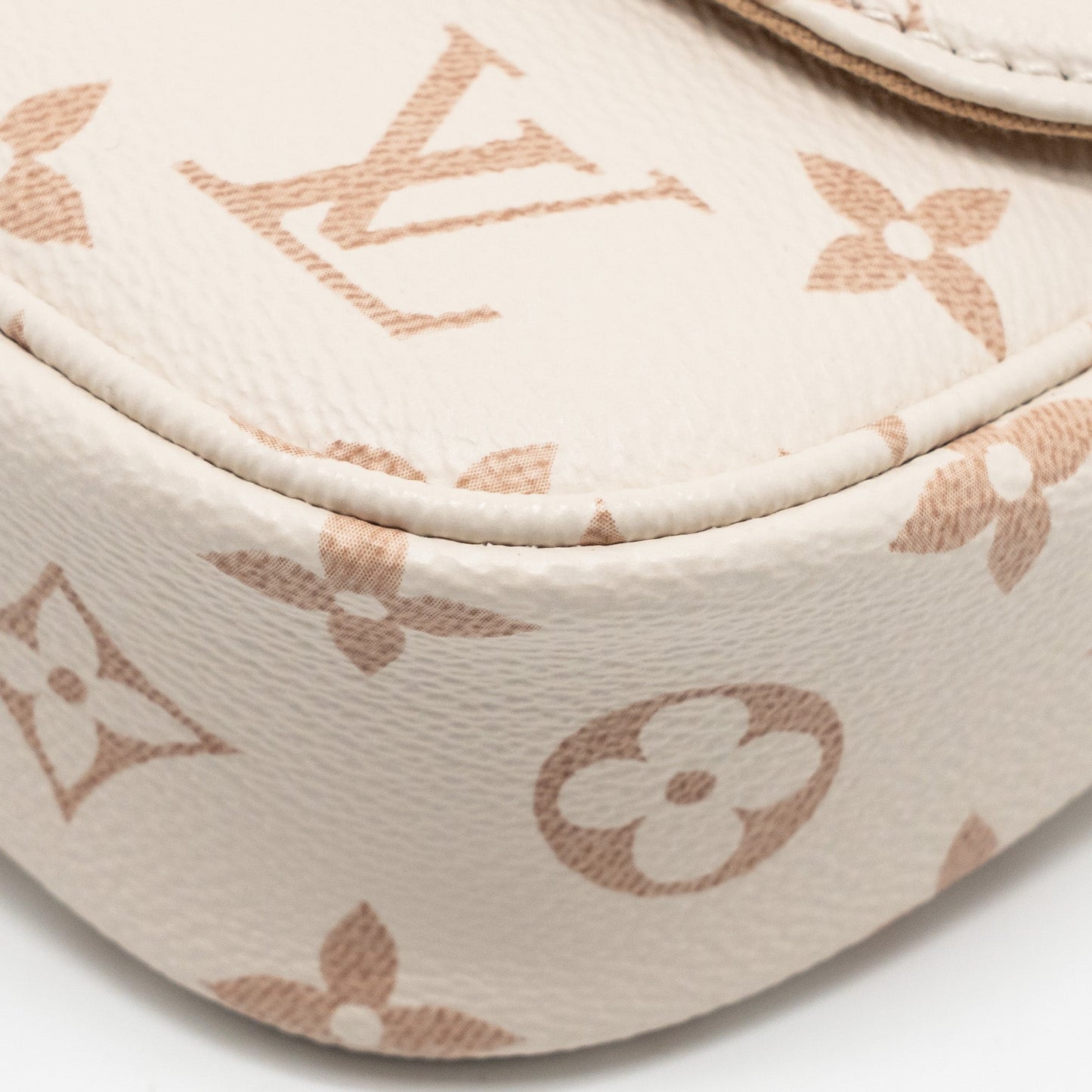 Louis Vuitton Ivy wallet on chain Monogram canvas beige/ cream GHW