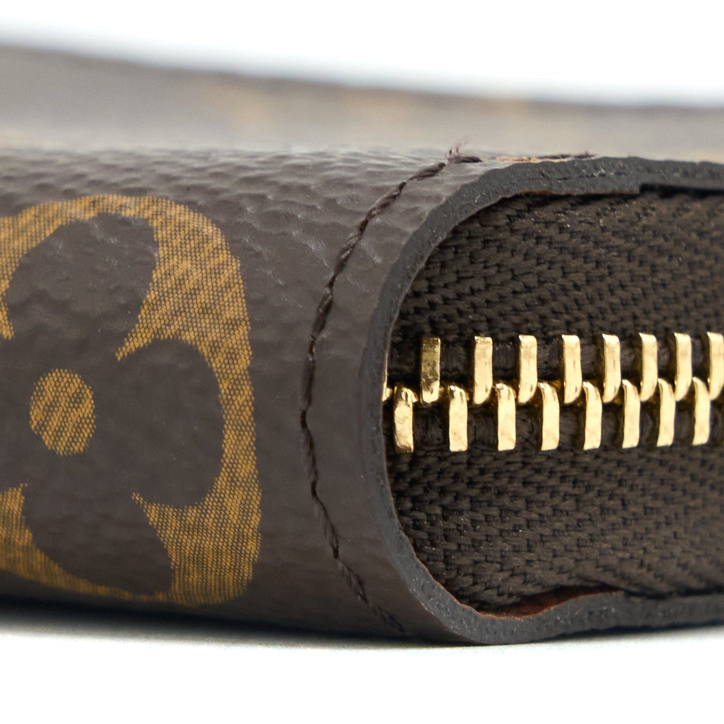 Louis Vuitton Zippy Collins Purse Monogram Canvas GHW