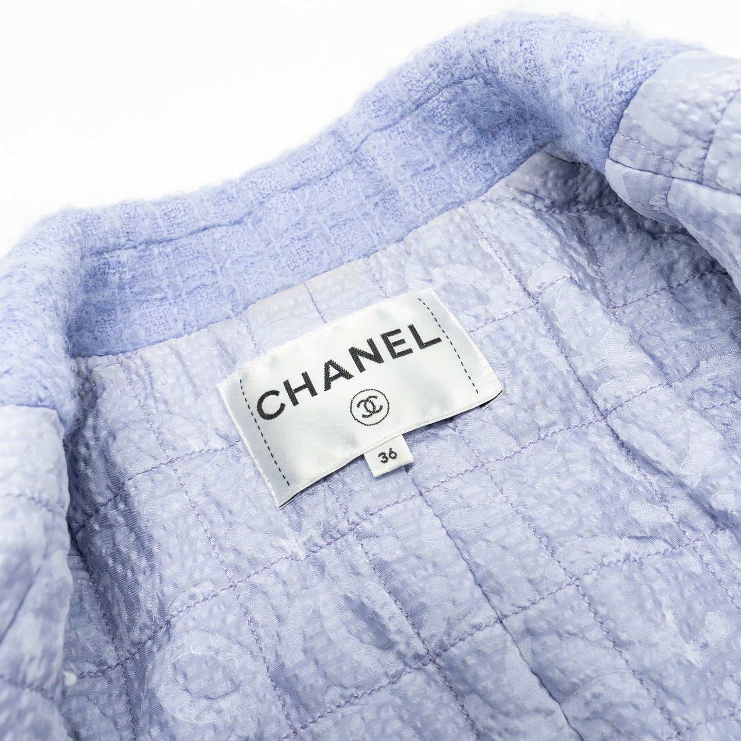 Chanel size 36 tweed jacket and Size 34 skirt suit laine wool/silk purple