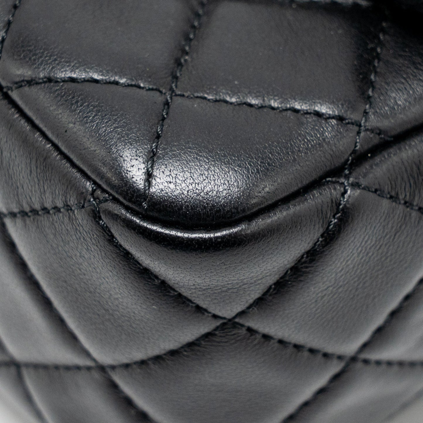 Chanel Pearl Crush Mini Square Lambskin Black GHW