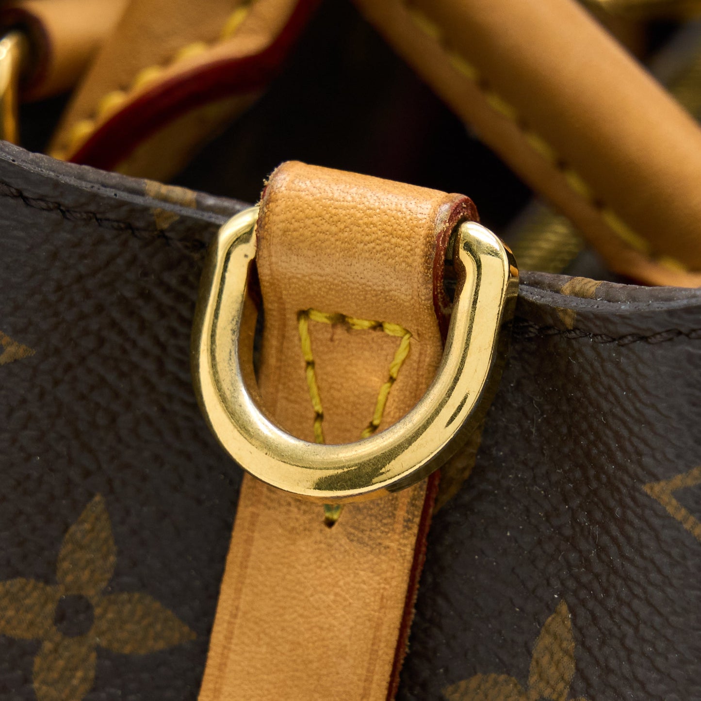 Louis Vuitton Montaigne BB Monogram Canvas GHW