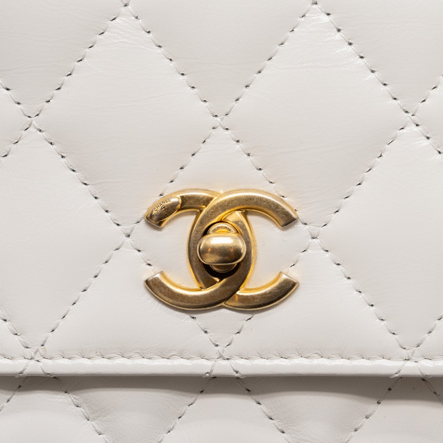 Chanel 23P detailed top handle mini wallet with chain calfskin white / multi color brushed GHW (microchip)