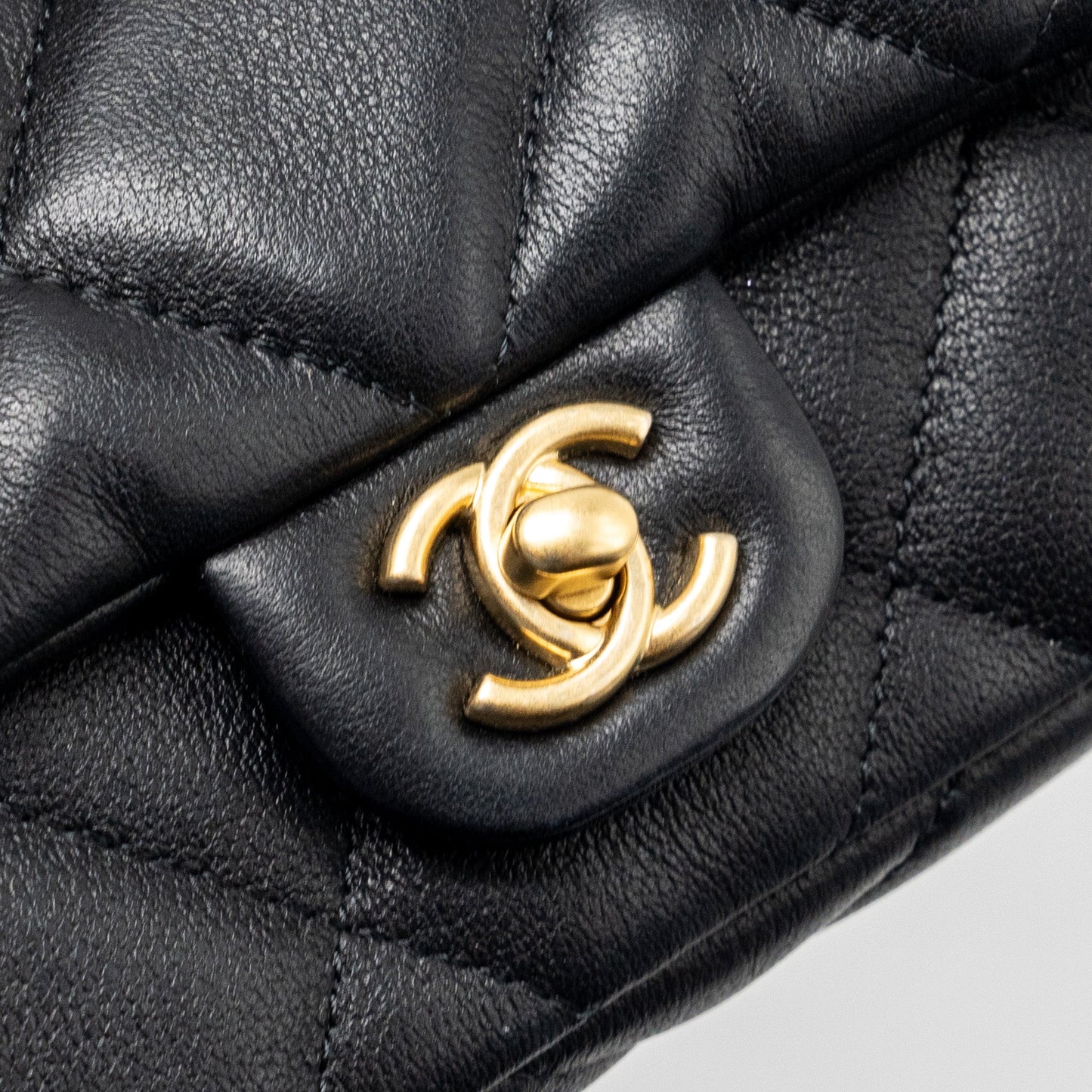 Chanel top handle mini flap bag with chain Calfskin black GHW