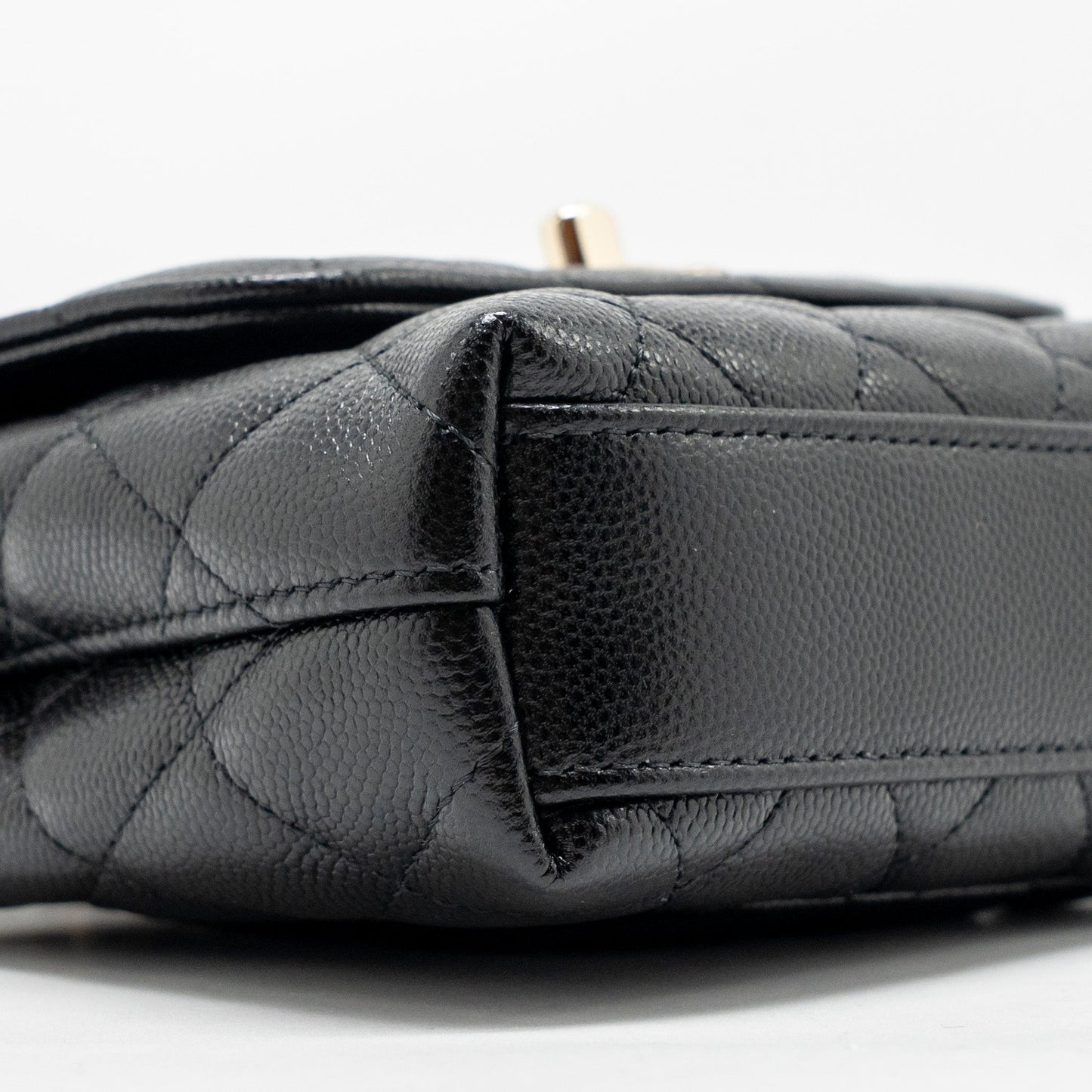 Chanel Coco Handle Mini Clutch with Chain Caviar Black LGHW (Microchip)