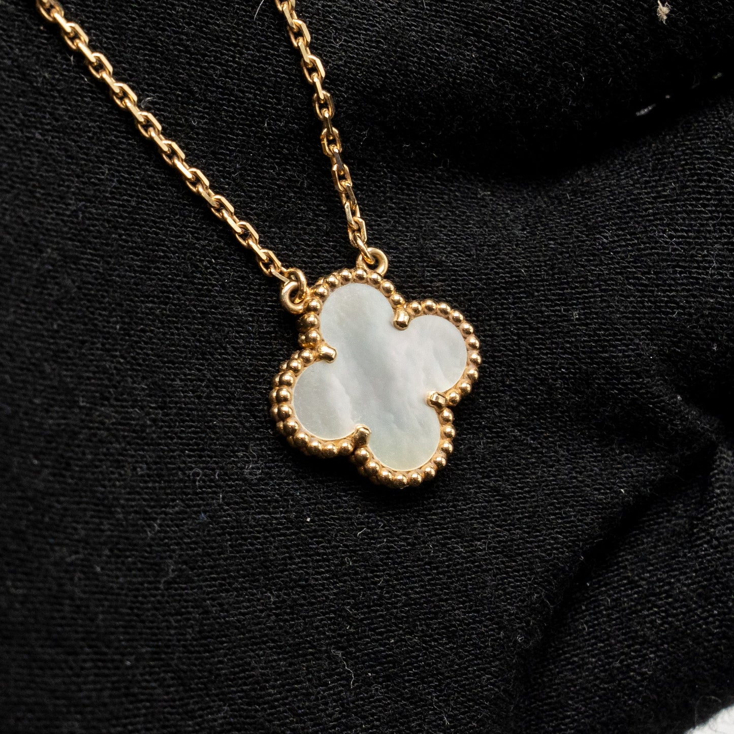 Van Cleef & Arpels Vintage Alhambra Pendant Yellow GOLD, White Mother-of-Pearl