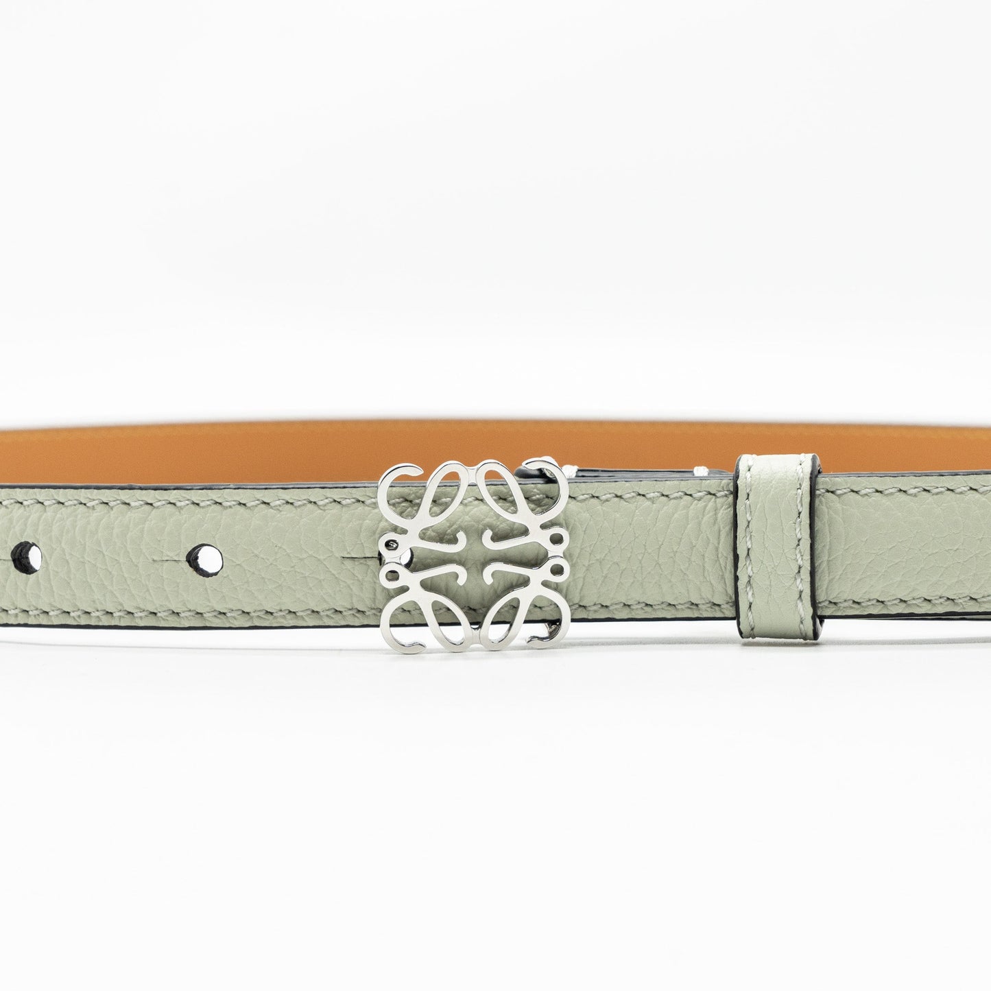 Loewe size 85 Anagram belt grain calfskin light grey / caramel SHW
