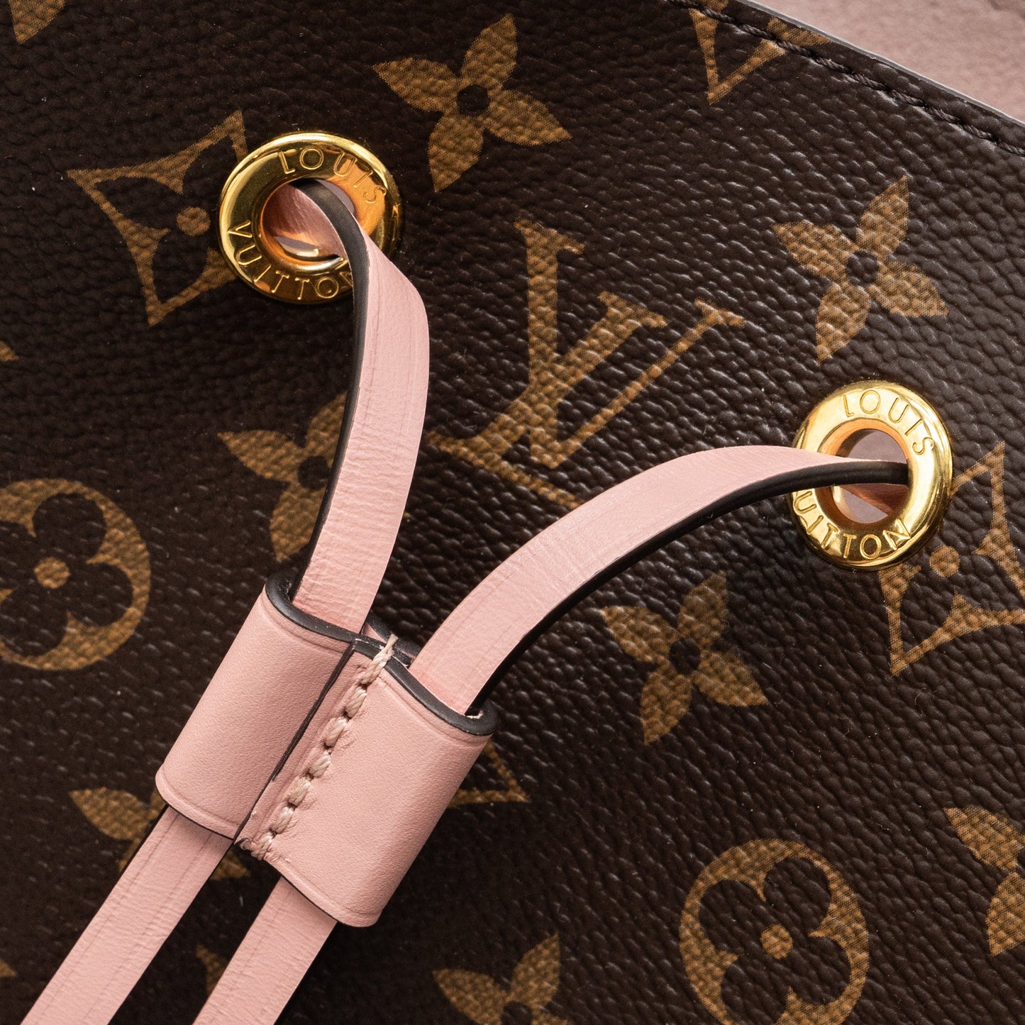 Louis Vuitton Neo Noe Monogram Canvas/Pink GHW