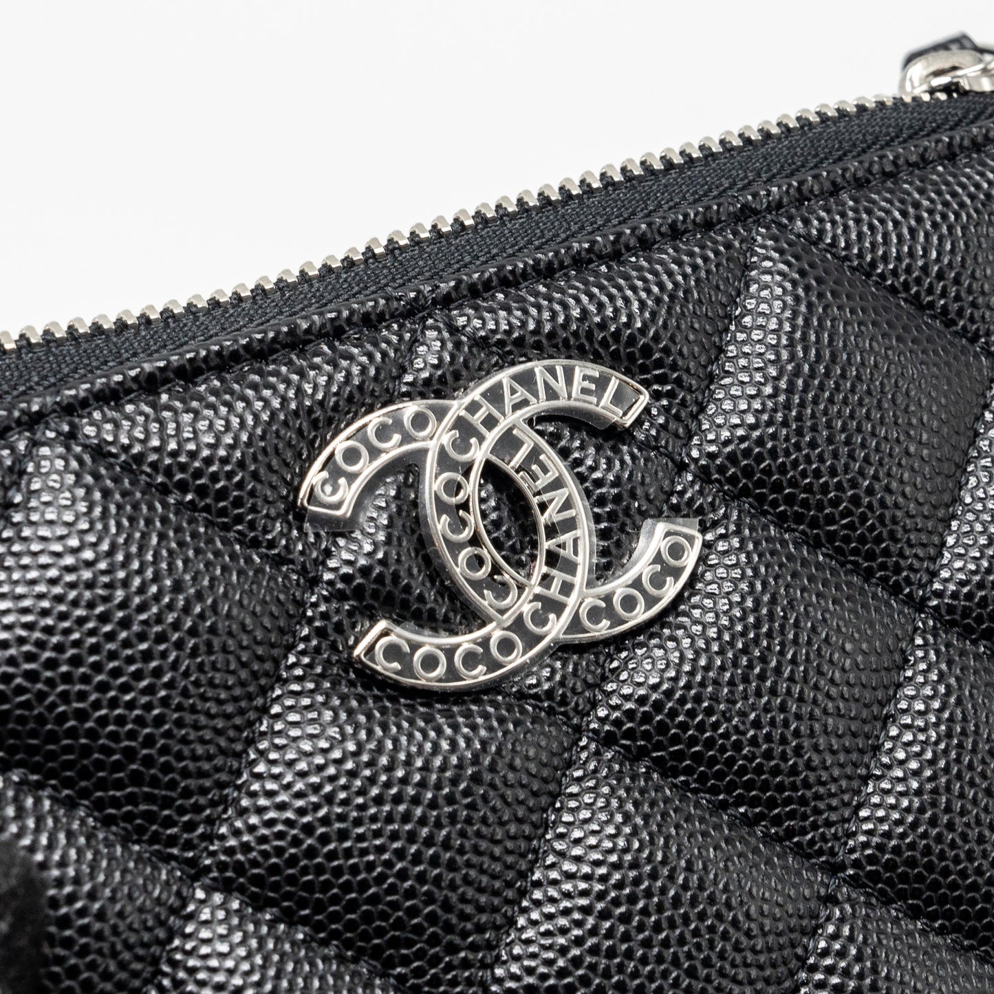 Chanel Coco Chanel on CC logo Mini Ocase Zip Pouch Caviar Black SHW (Microchip)