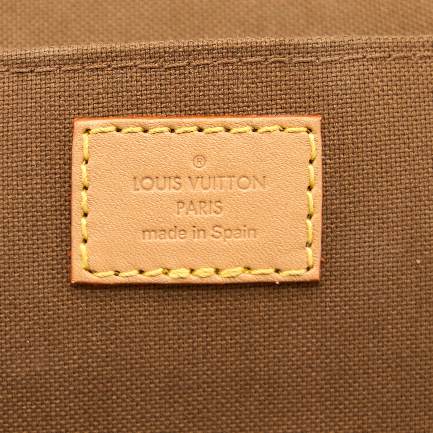 Louis Vuitton Petit Sac Plat Monogram Canvas GHW (New version)