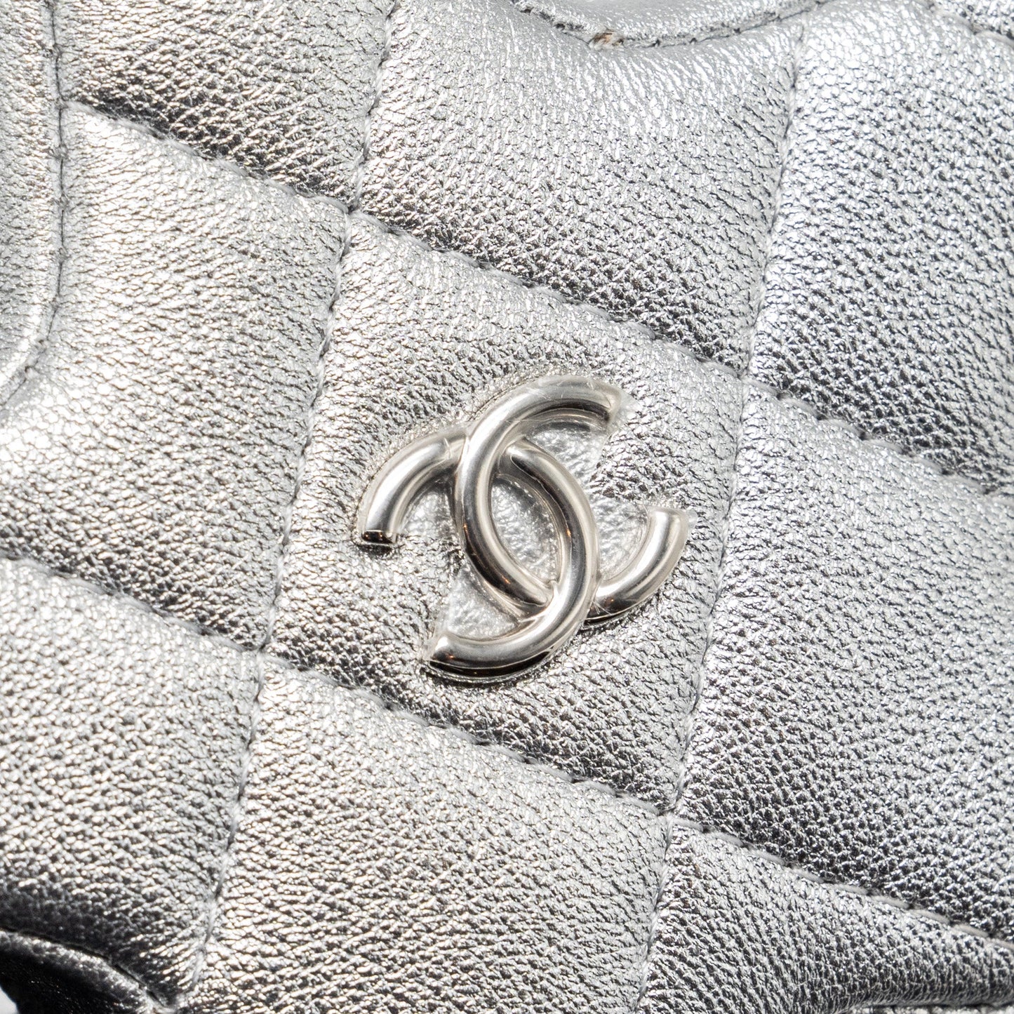Chanel Star Coin Purse/Charm Quilted Leather Metallic Silver SHW (Microchip)