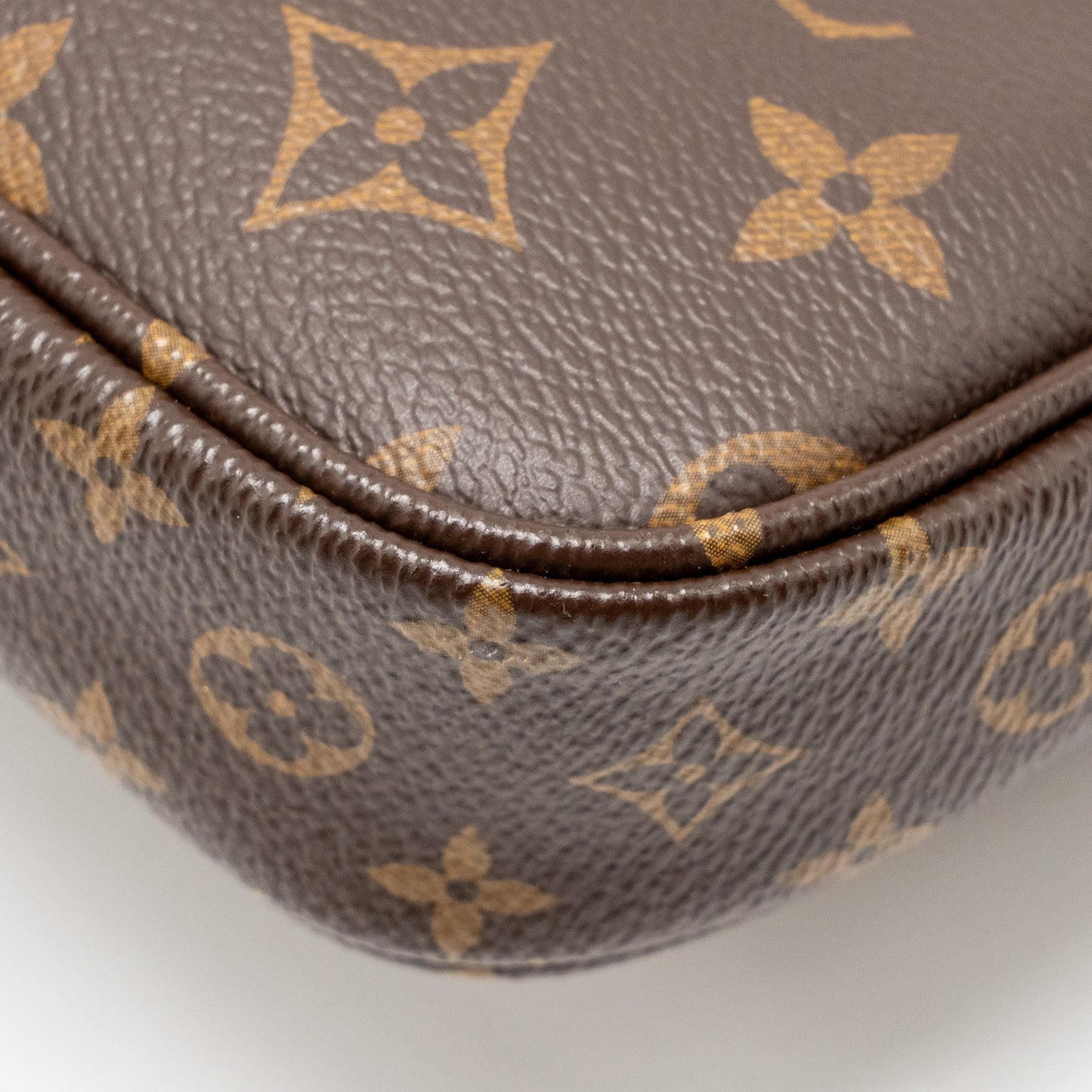 Louis Vuitton Multi Pochette Accessories Rose Clair Strap Monogram Canvas GHW