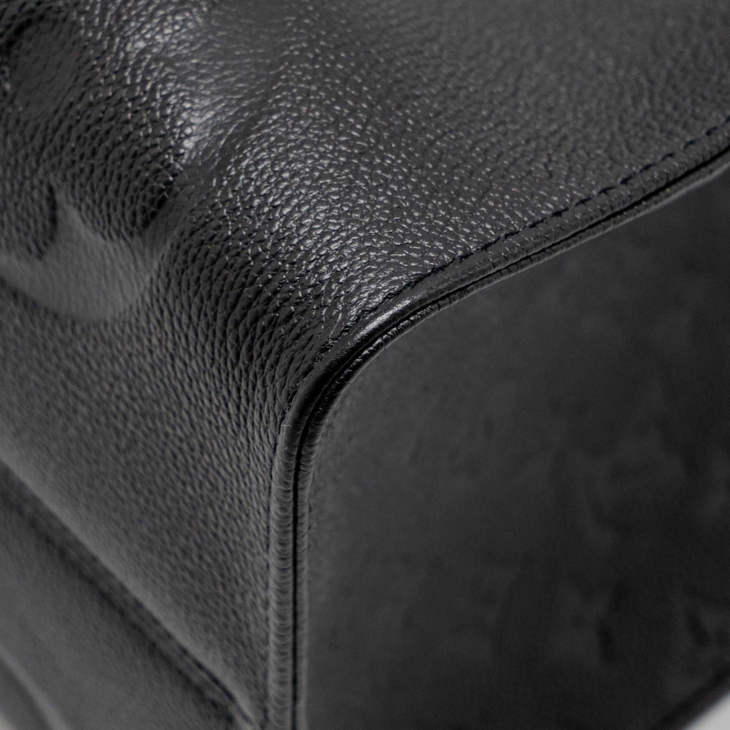 Louis Vuitton Onthego GM Monogram Empreinte Leather Black GHW