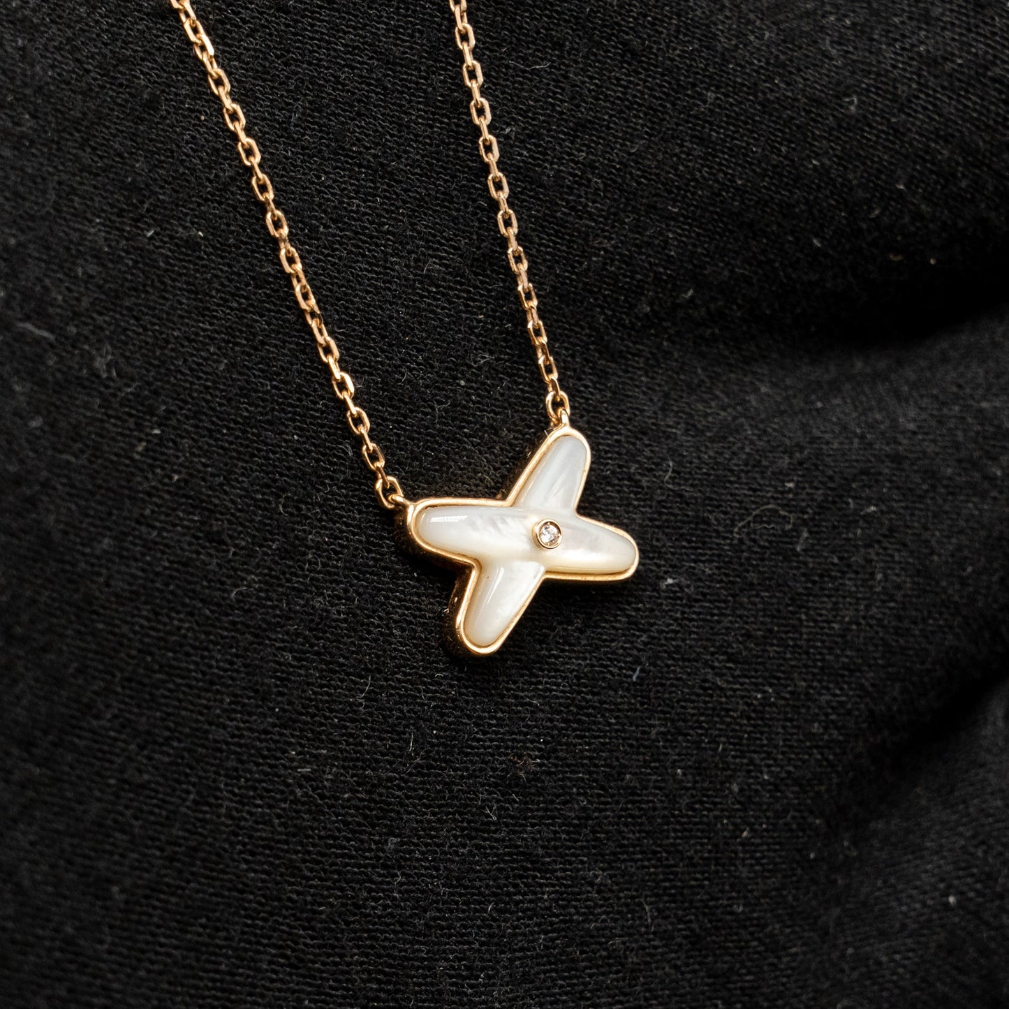 Chaumet Jeux De Liens Pendant Rose Gold, Mother-of-Pearl, Diamond