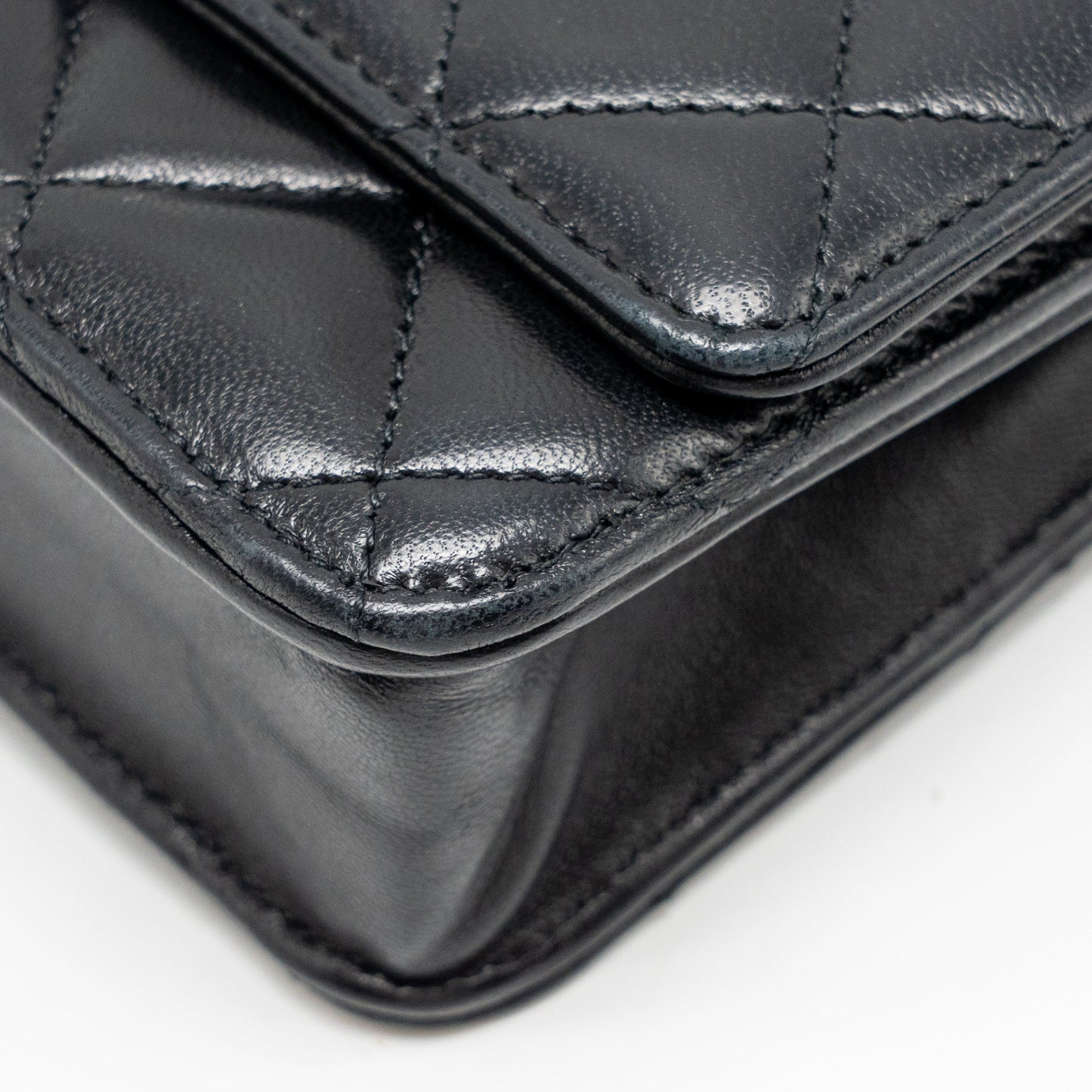 Chanel Pearl Crush Wallet on Chain Lambskin Black GHW (microchip)