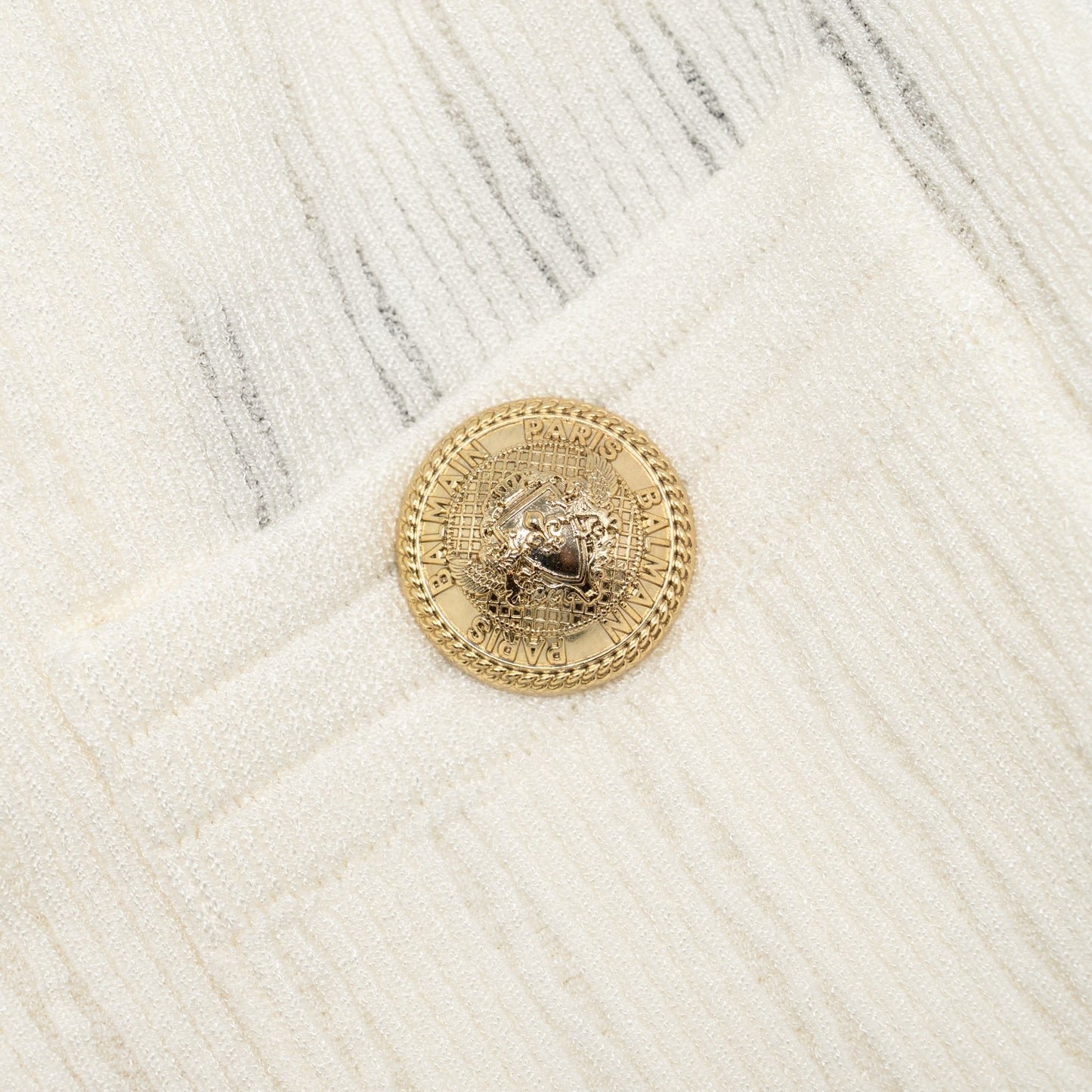 Balmain size 36 cardigan Viscose / polysester cream
