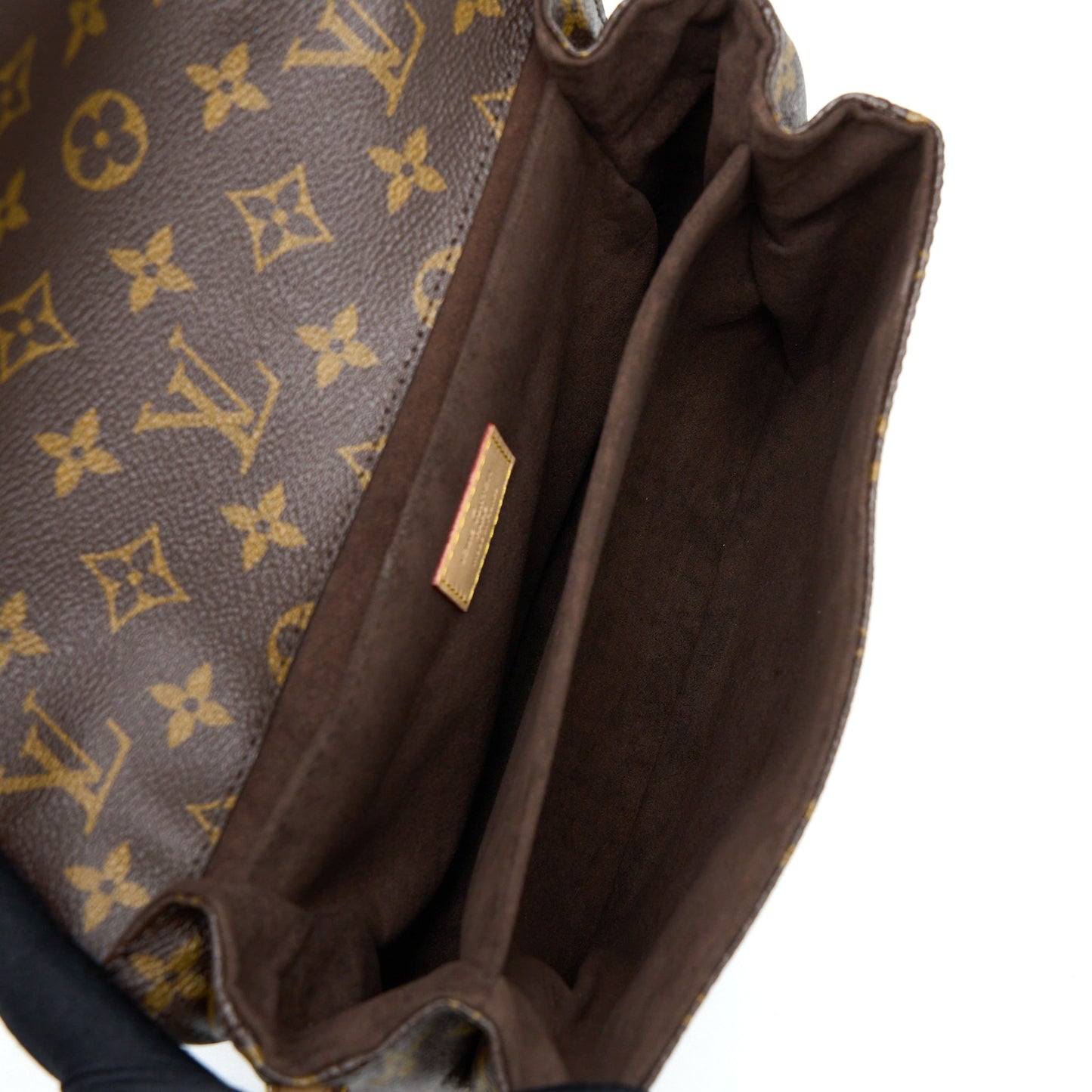 Louis Vuitton Pochette Metis Monogram Canvas GHW