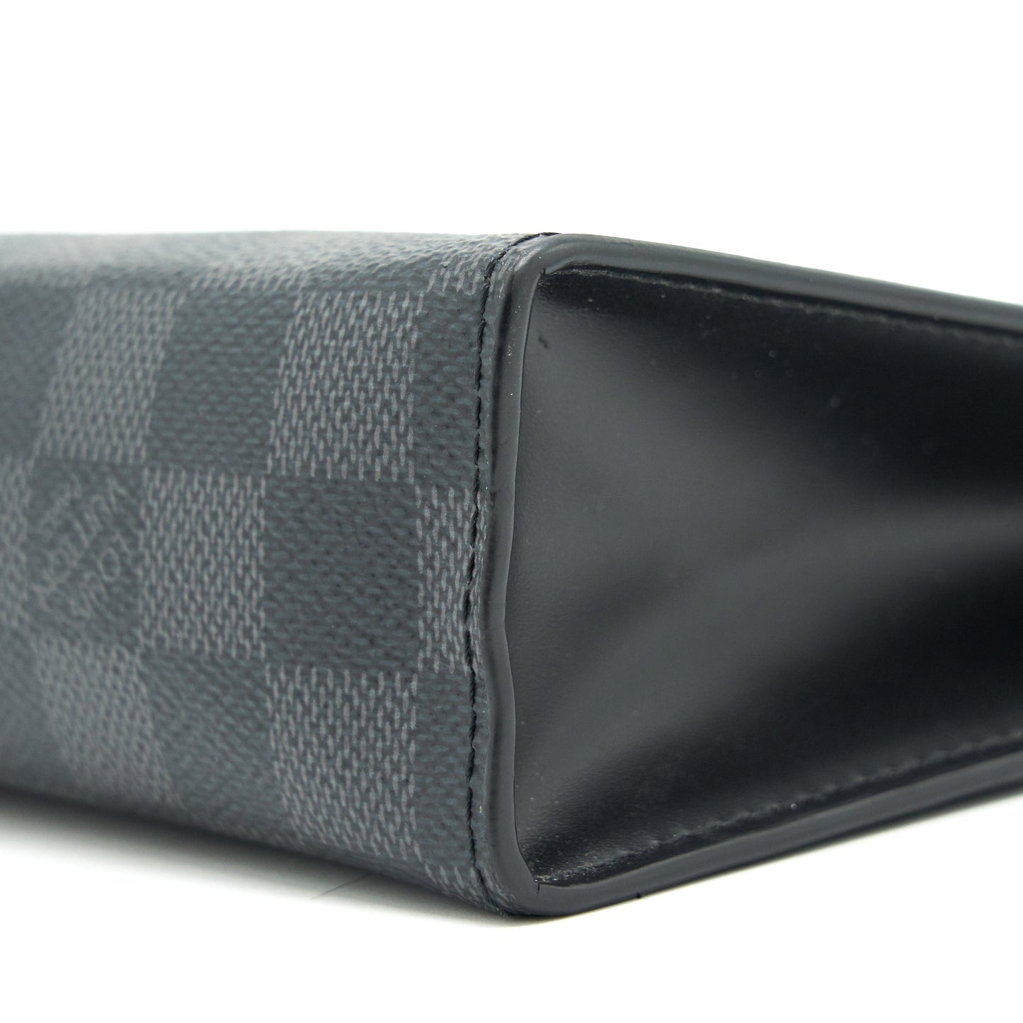 Louis Vuitton Pochette Voyage Damier Graphite