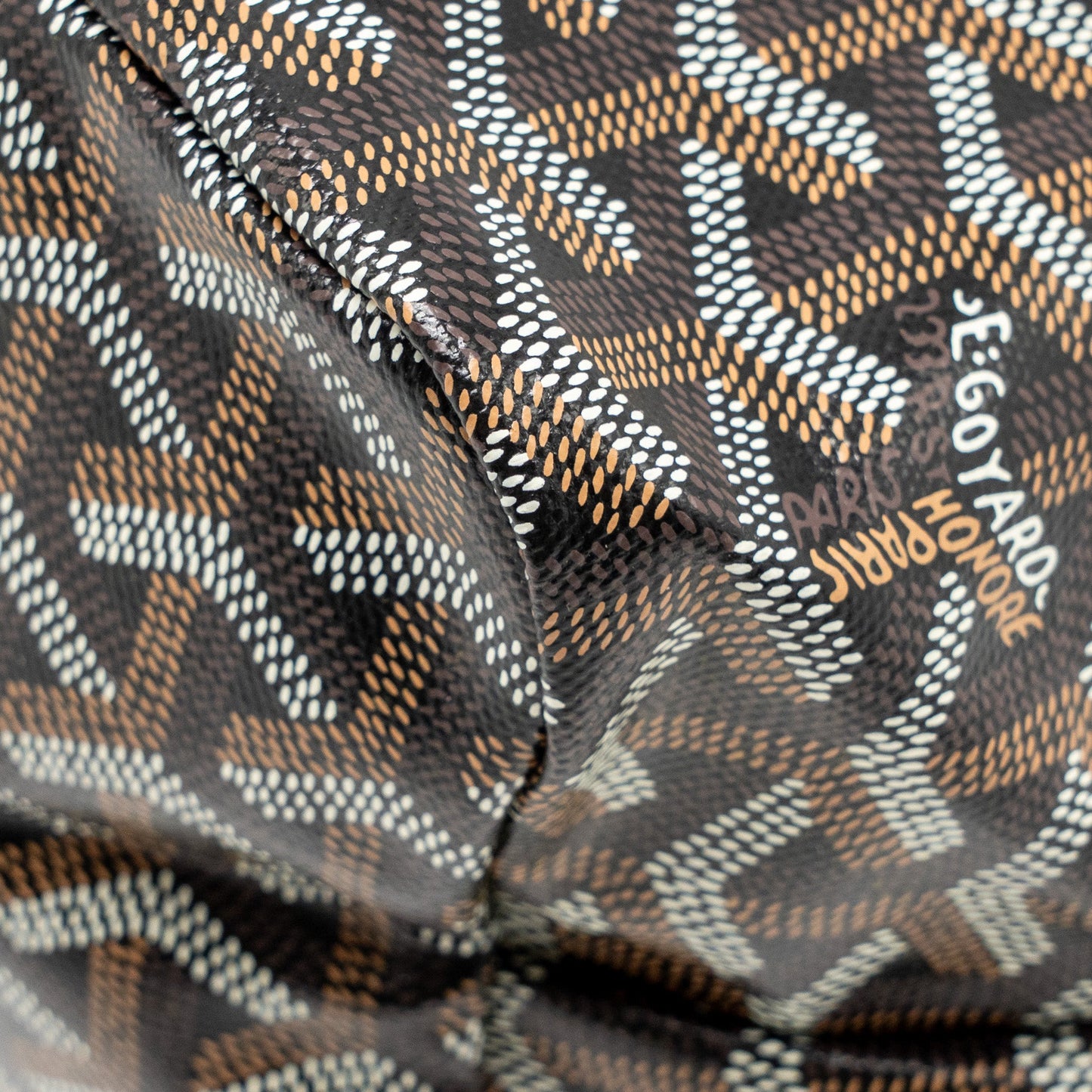 Goyard Boheme PM Hobo Bag Goyardine Canvas/Calfskin Black/Naturel SHW