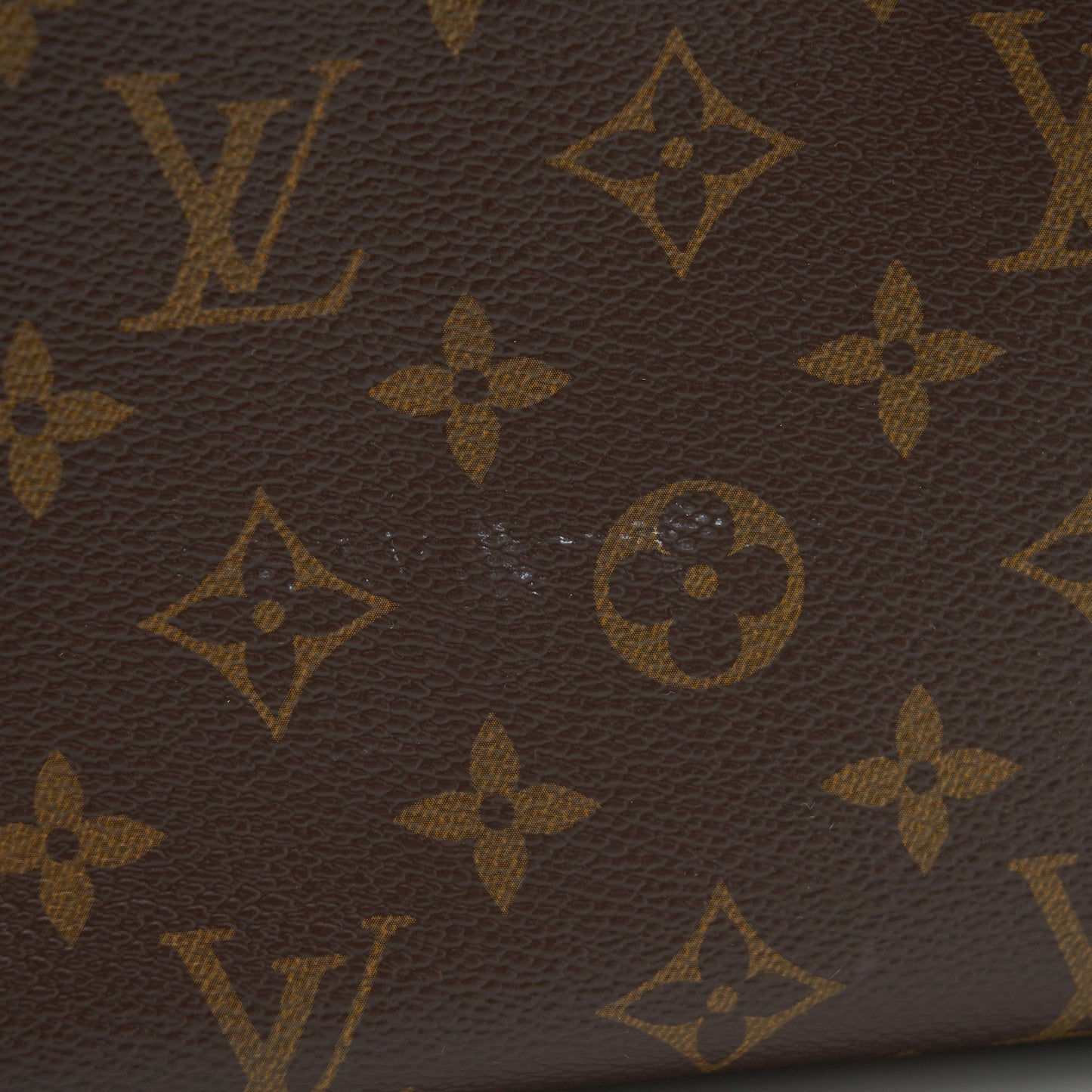 Louis Vuitton Montaigne Bag MM Monogram