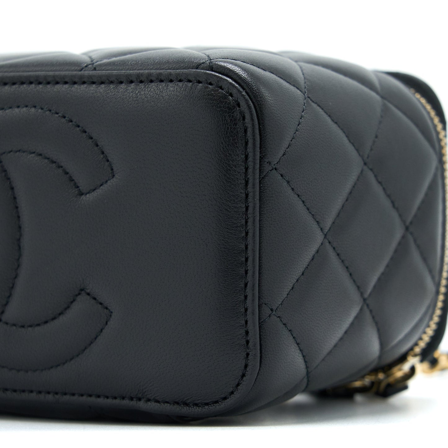 Chanel Pearl Crush Long Vanity Lambskin Black GHW (Microchip)