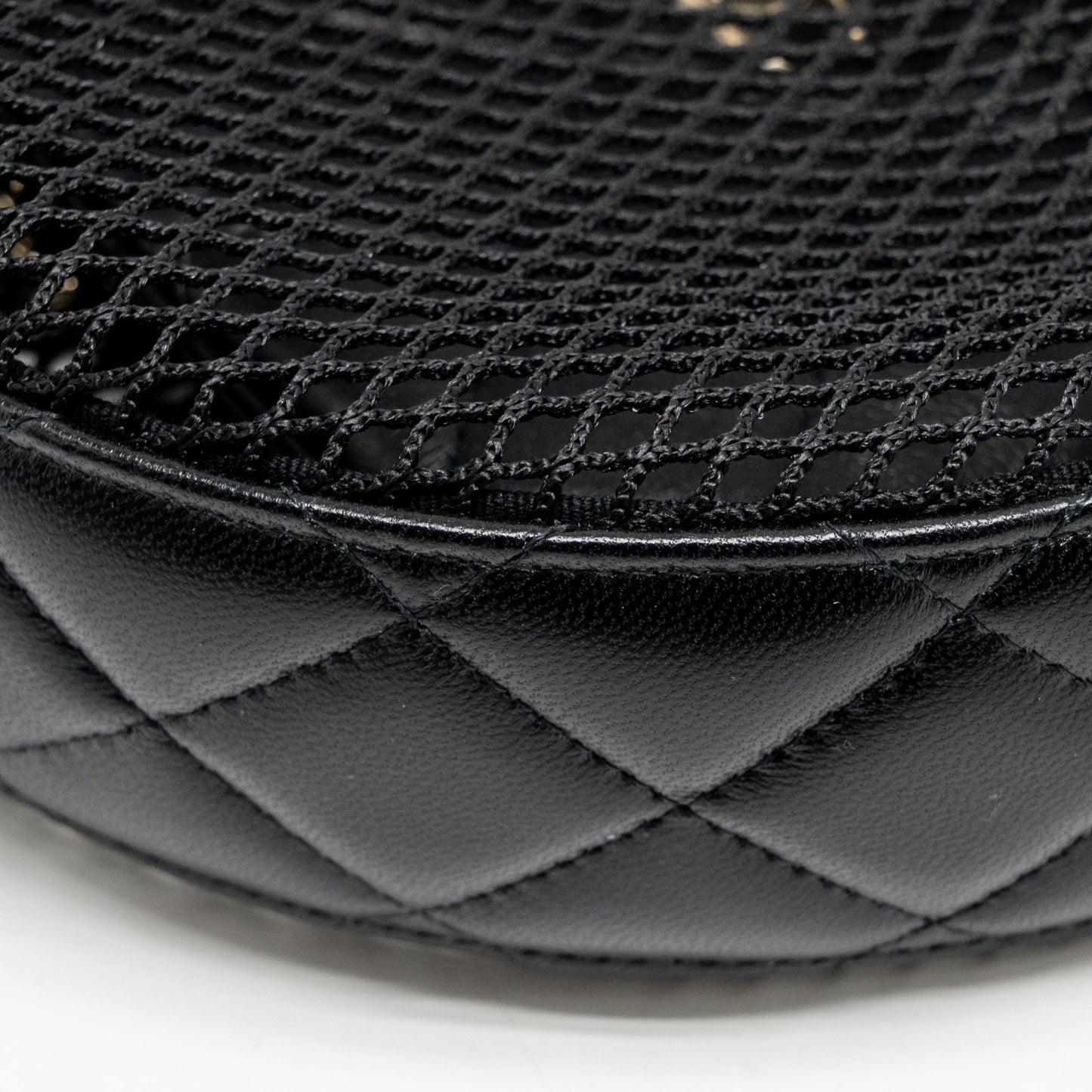 Chanel 25S Half Moon Clutch with Chain Mesh/Lambskin Black LGHW (Microchip)
