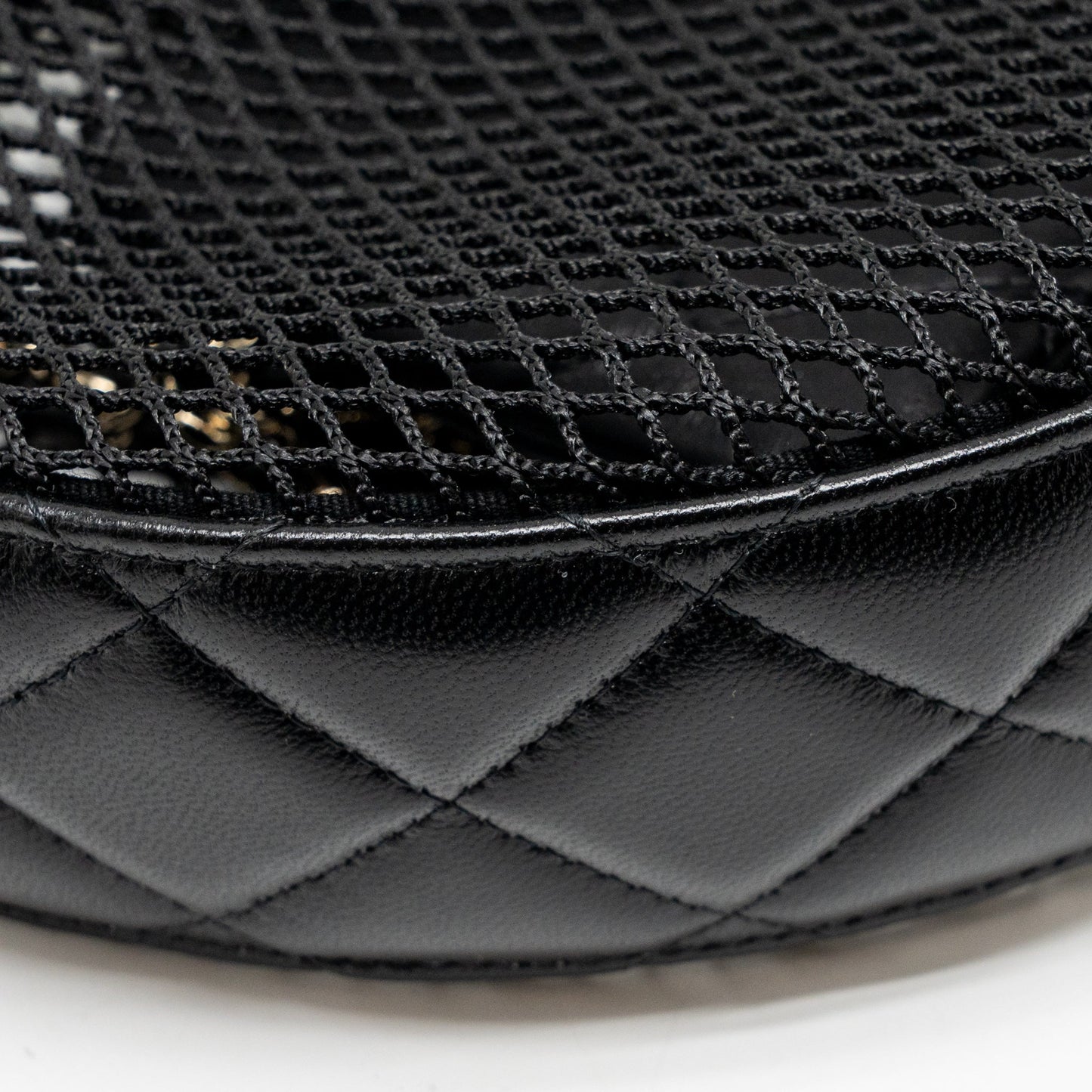 Chanel 25S Half Moon Clutch with Chain Mesh/Lambskin Black LGHW (Microchip)