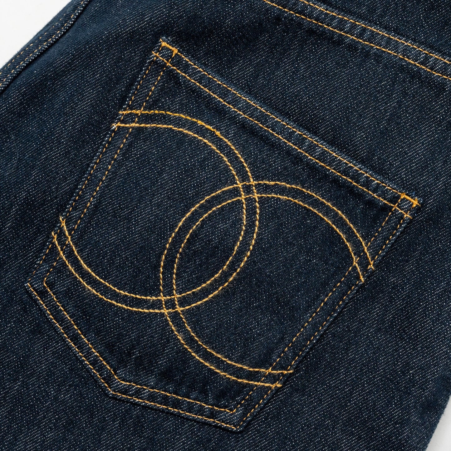 Chanel size 40 25C CC logo washed out denim Jeans