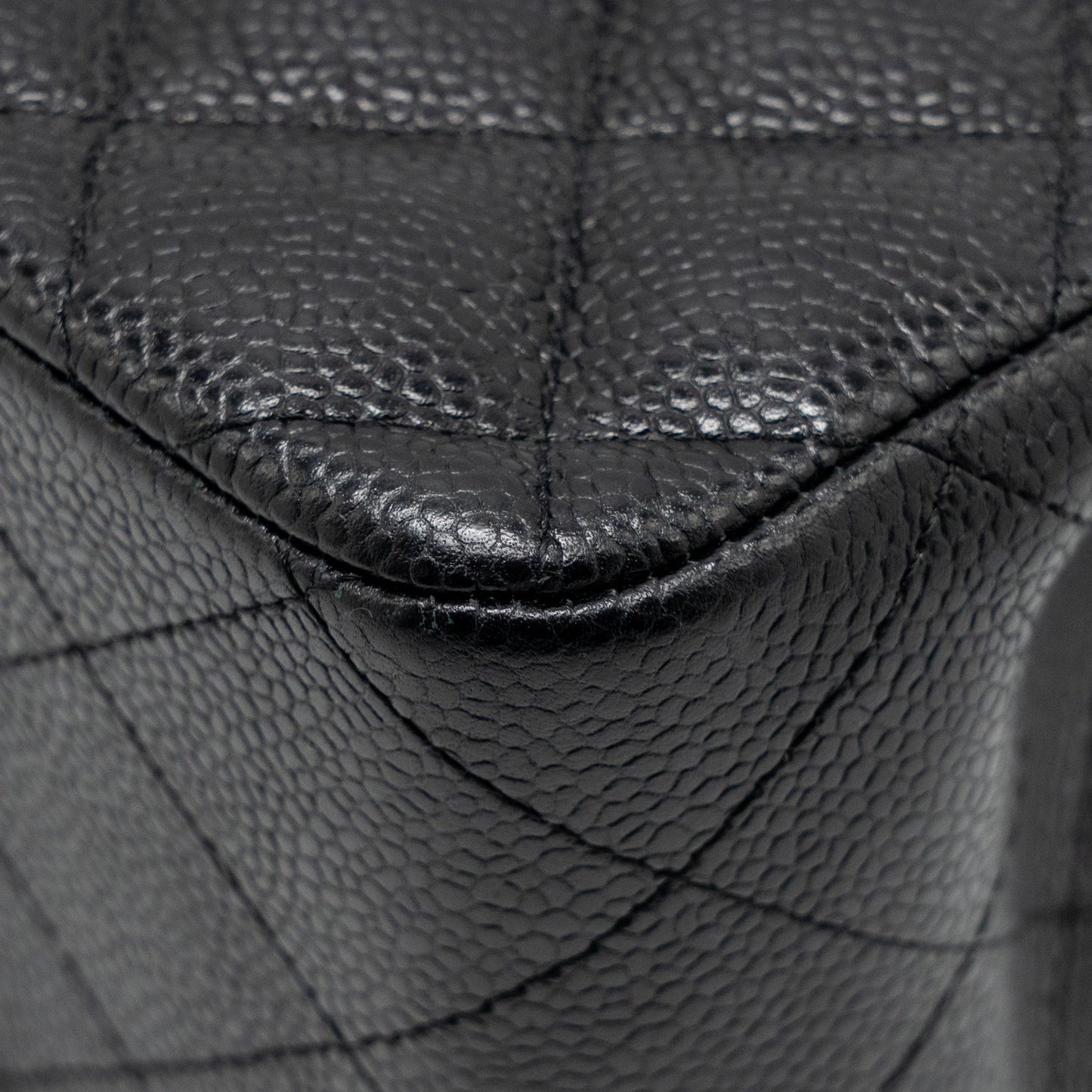 CHANEL Jumbo Classic Double Flap Bag Caviar Black GHW