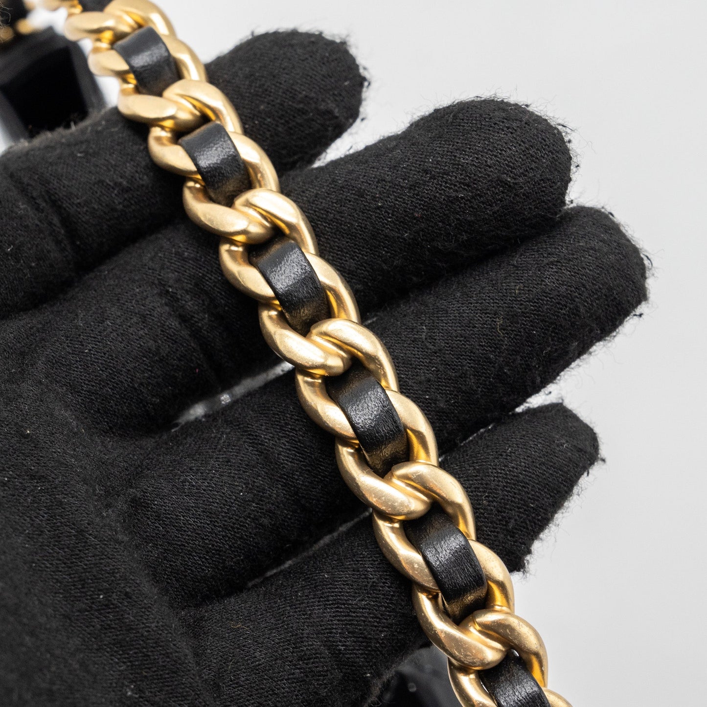 Chanel 23K hoop bag patent black GHW (microchip)