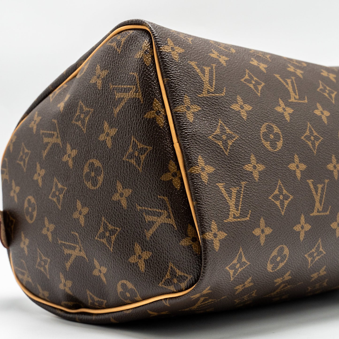 Louis Vuitton Speedy 30 Monogram Canvas GHW