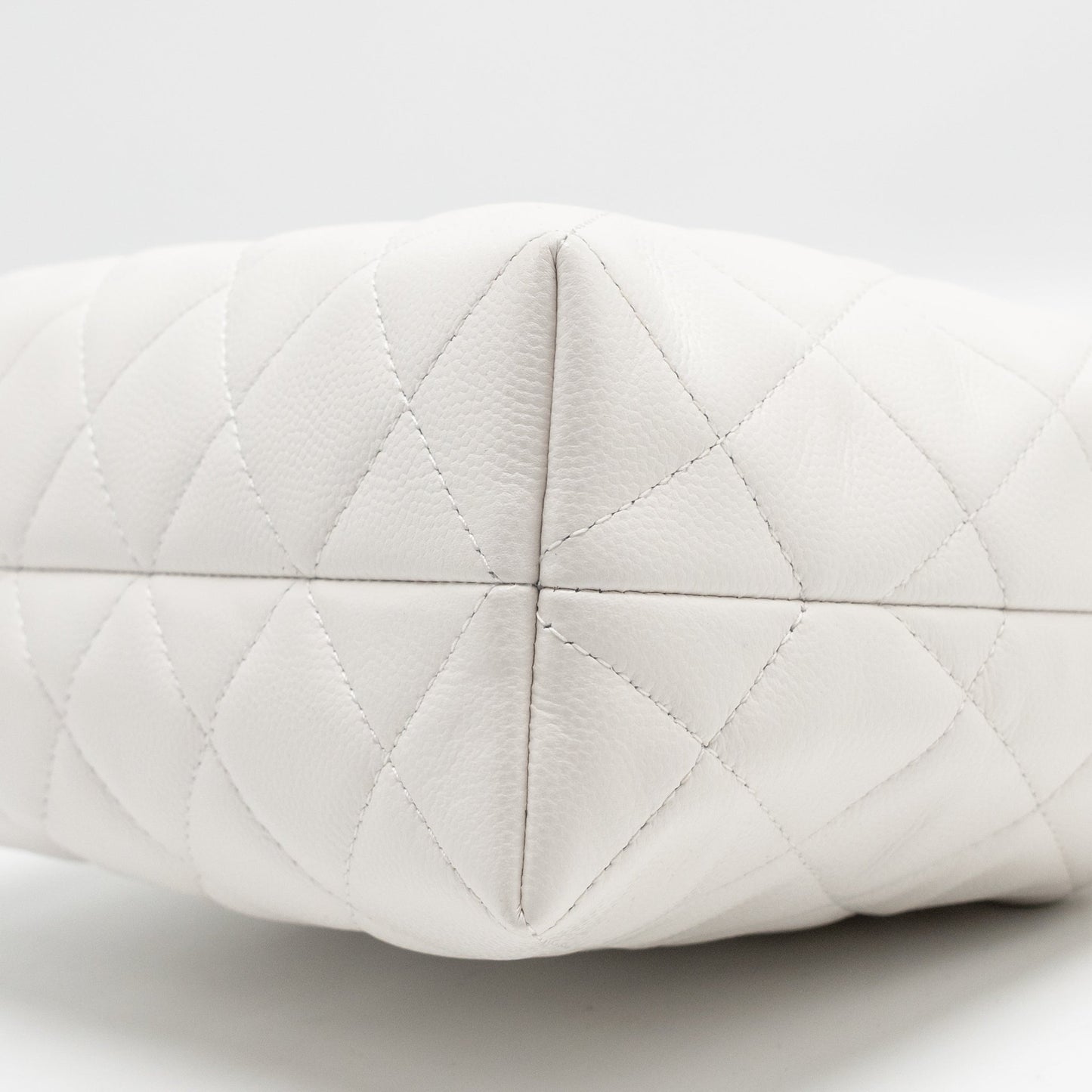 Chanel 25S Coco Crush Handle Bag Caviar White LGHW (Microchip)